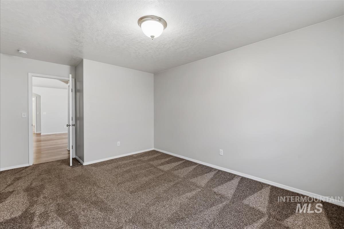 3184 S Avondale, Nampa, Idaho 83686, 3 Bedrooms, 2 Bathrooms, Residential For Sale, Price $360,000, 98990745