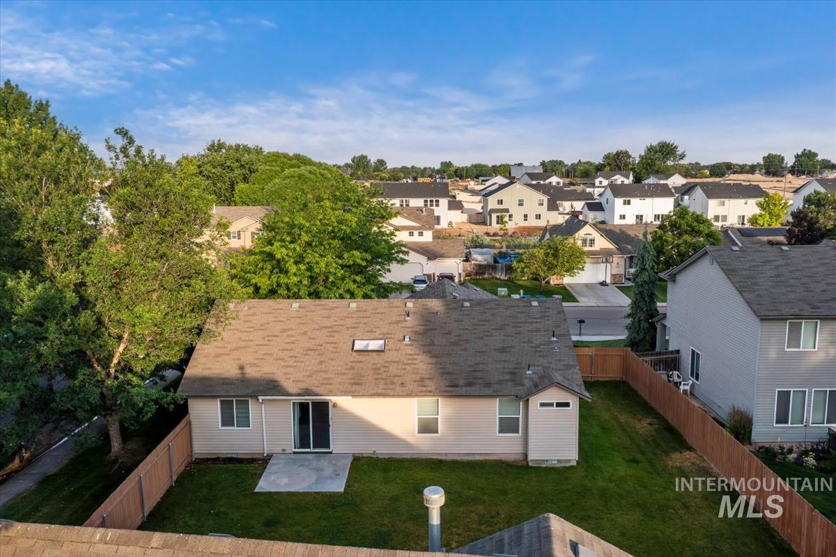 3184 S Avondale, Nampa, Idaho 83686, 3 Bedrooms, 2 Bathrooms, Residential For Sale, Price $360,000, 98990745