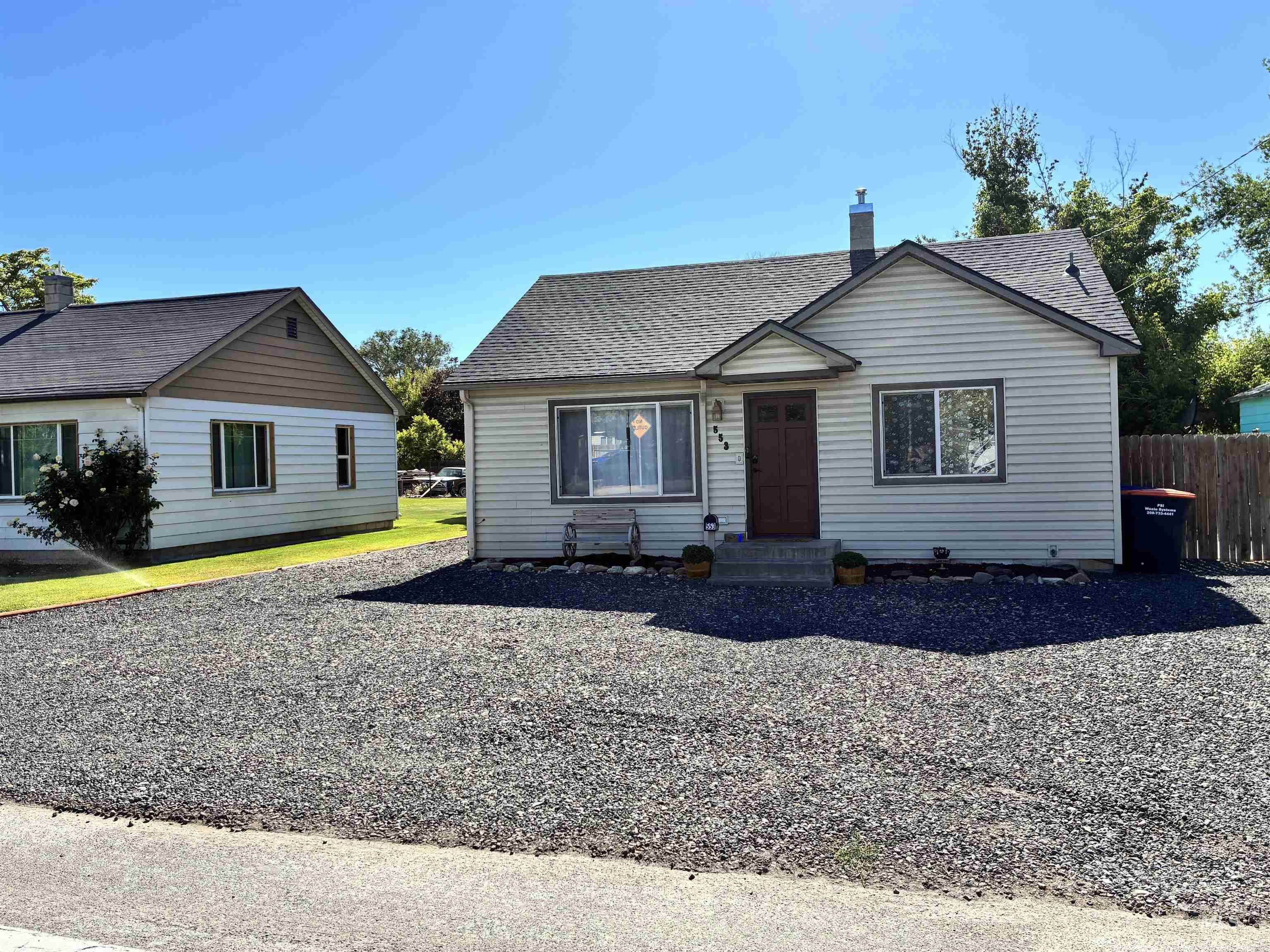 553 N Sparks St, Twin Falls, Idaho 83301, 2 Bedrooms, 1 Bathroom, Residential For Sale, Price $265,000, 98990746