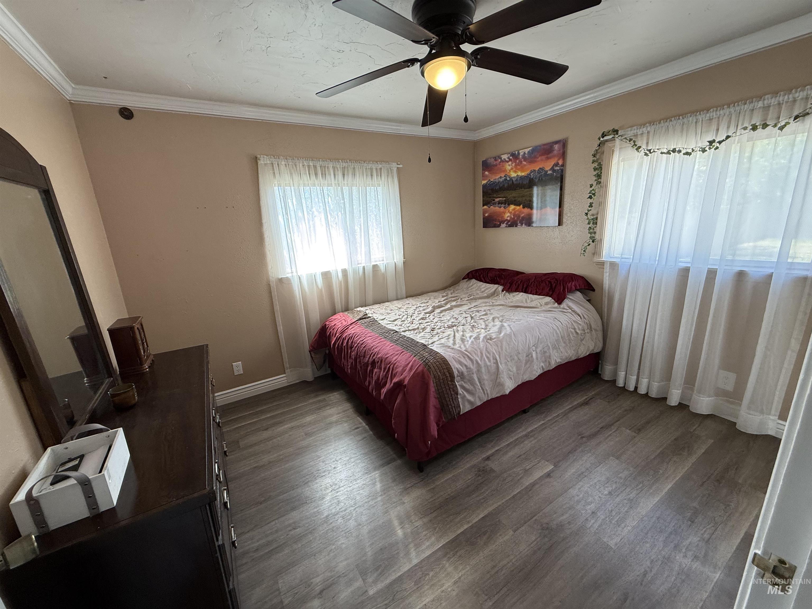 553 N Sparks St, Twin Falls, Idaho 83301, 2 Bedrooms, 1 Bathroom, Residential For Sale, Price $265,000, 98990746