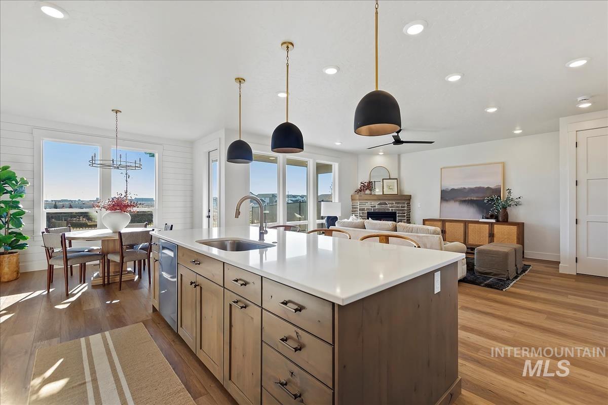 4631 N Alameda Creek Ave, Meridian, Idaho 83646, 4 Bedrooms, 3.5 Bathrooms, Residential For Sale, Price $699,900, 98990747