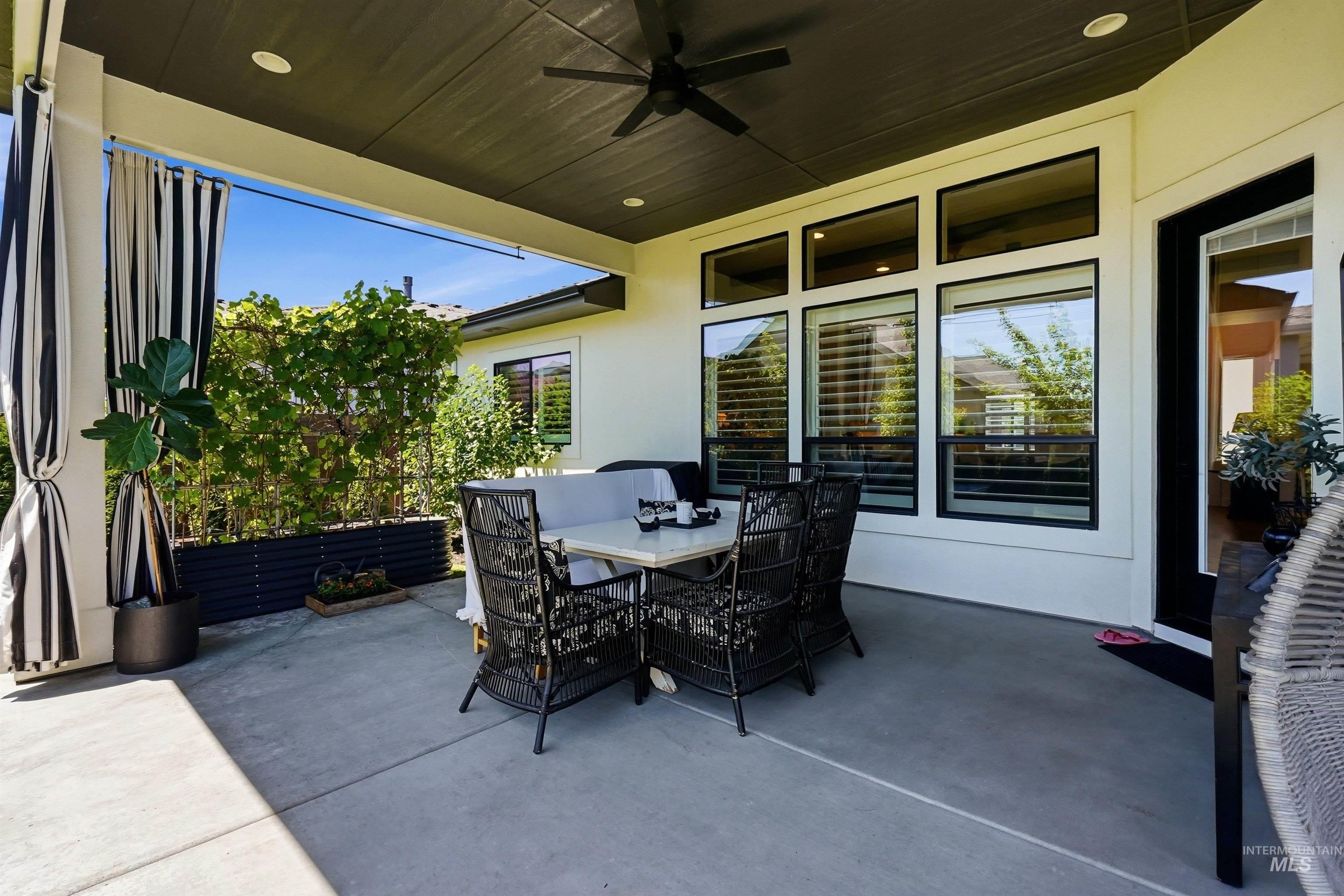 10535 W Lothbury Drive, Star, Idaho 83669, 4 Bedrooms, 3.5 Bathrooms, Residential For Sale, Price $920,000, 98990753
