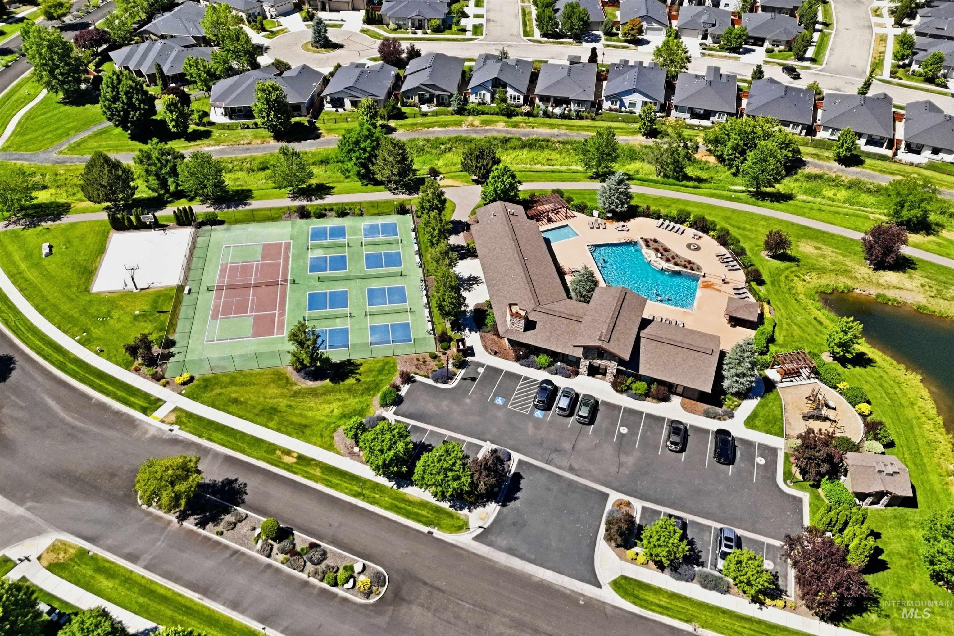 10535 W Lothbury Drive, Star, Idaho 83669, 4 Bedrooms, 3.5 Bathrooms, Residential For Sale, Price $920,000, 98990753