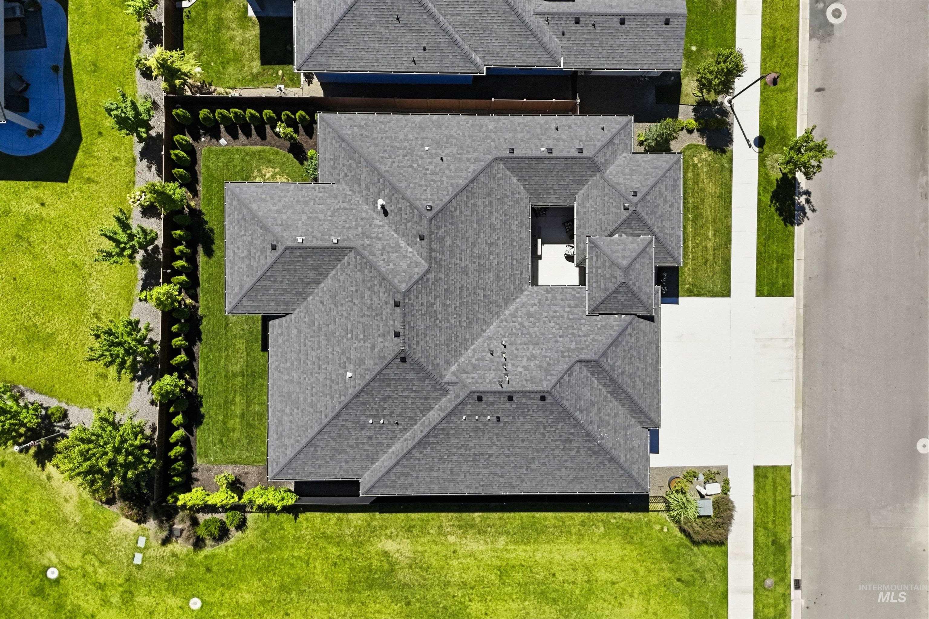 10535 W Lothbury Drive, Star, Idaho 83669, 4 Bedrooms, 3.5 Bathrooms, Residential For Sale, Price $920,000, 98990753