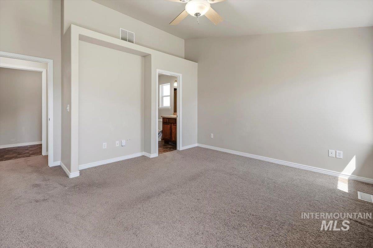 316 Jeannie Way, Twin Falls, Idaho 83301, 3 Bedrooms, 2.5 Bathrooms, Residential For Sale, Price $389,900,MLS 98990754