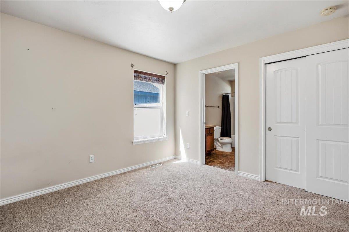 316 Jeannie Way, Twin Falls, Idaho 83301, 3 Bedrooms, 2.5 Bathrooms, Residential For Sale, Price $389,900,MLS 98990754
