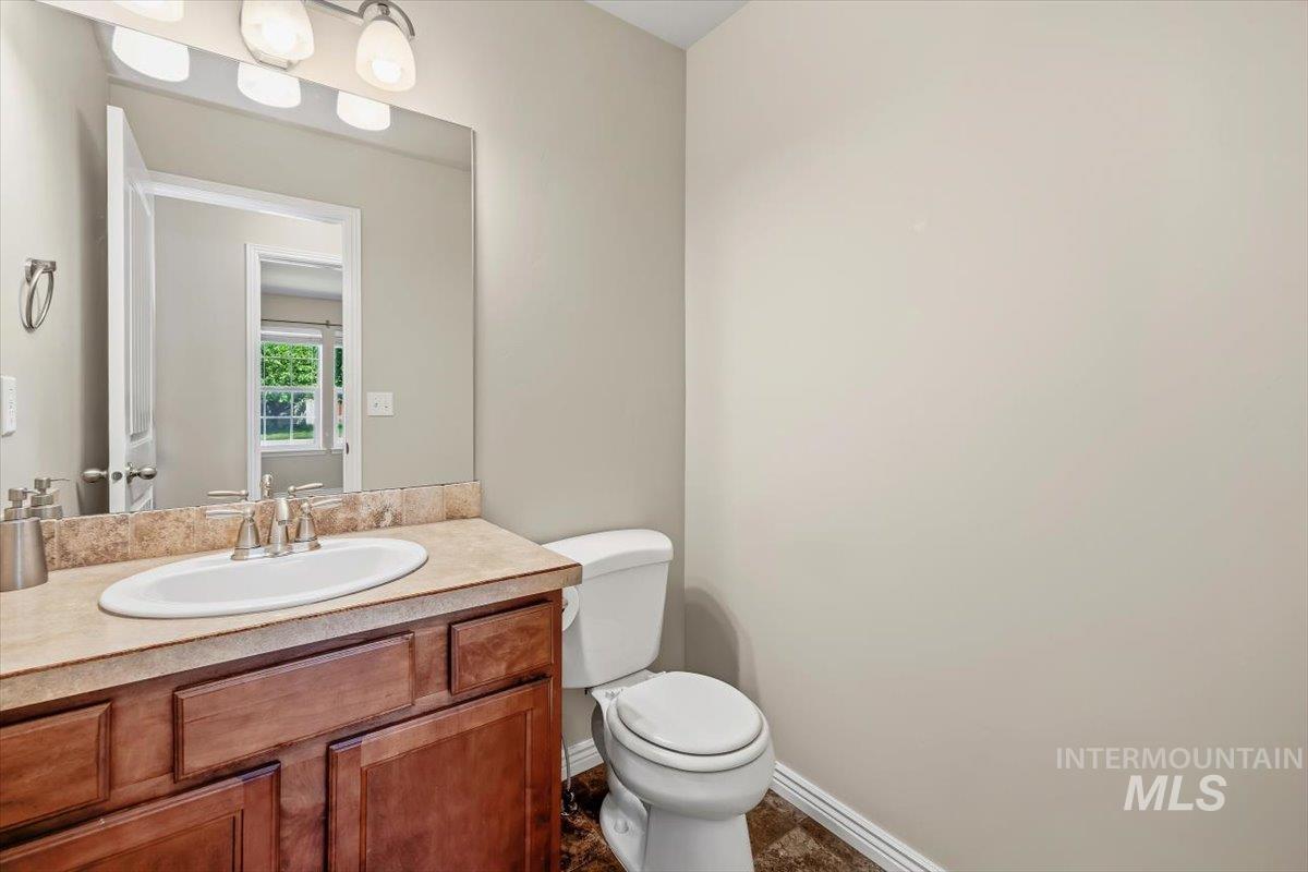 316 Jeannie Way, Twin Falls, Idaho 83301, 3 Bedrooms, 2.5 Bathrooms, Residential For Sale, Price $389,900,MLS 98990754