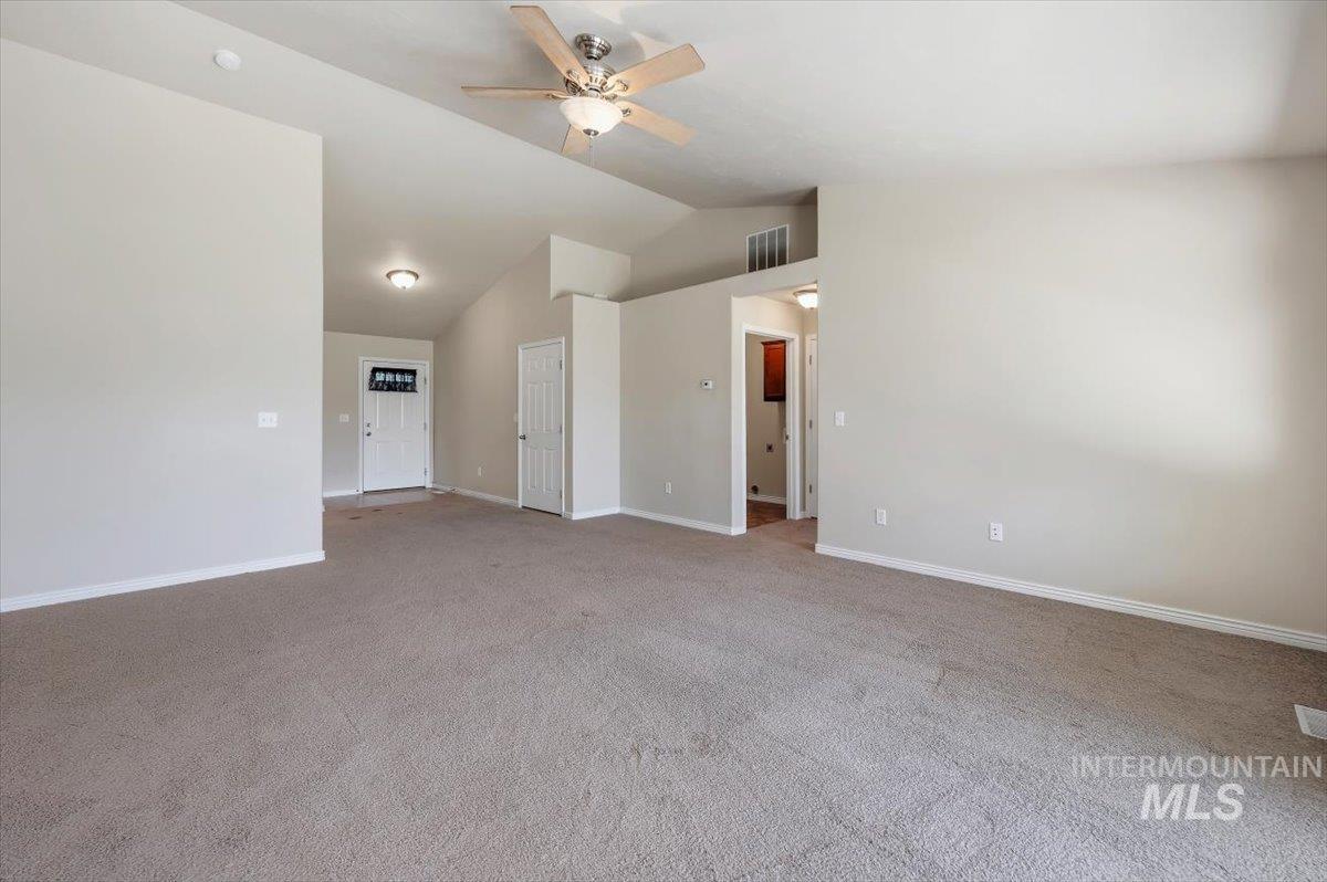 316 Jeannie Way, Twin Falls, Idaho 83301, 3 Bedrooms, 2.5 Bathrooms, Residential For Sale, Price $389,900,MLS 98990754