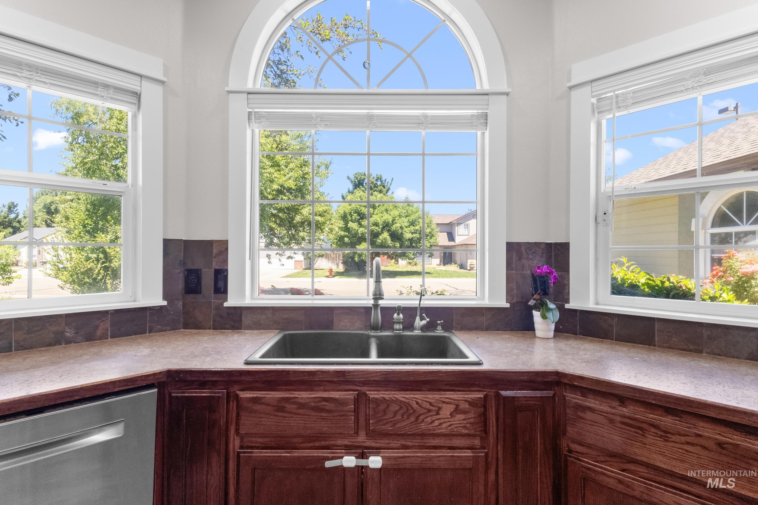 2345 E Clarene St, Meridian, Idaho 83646, 3 Bedrooms, 2 Bathrooms, Residential For Sale, Price $449,000, 98990755