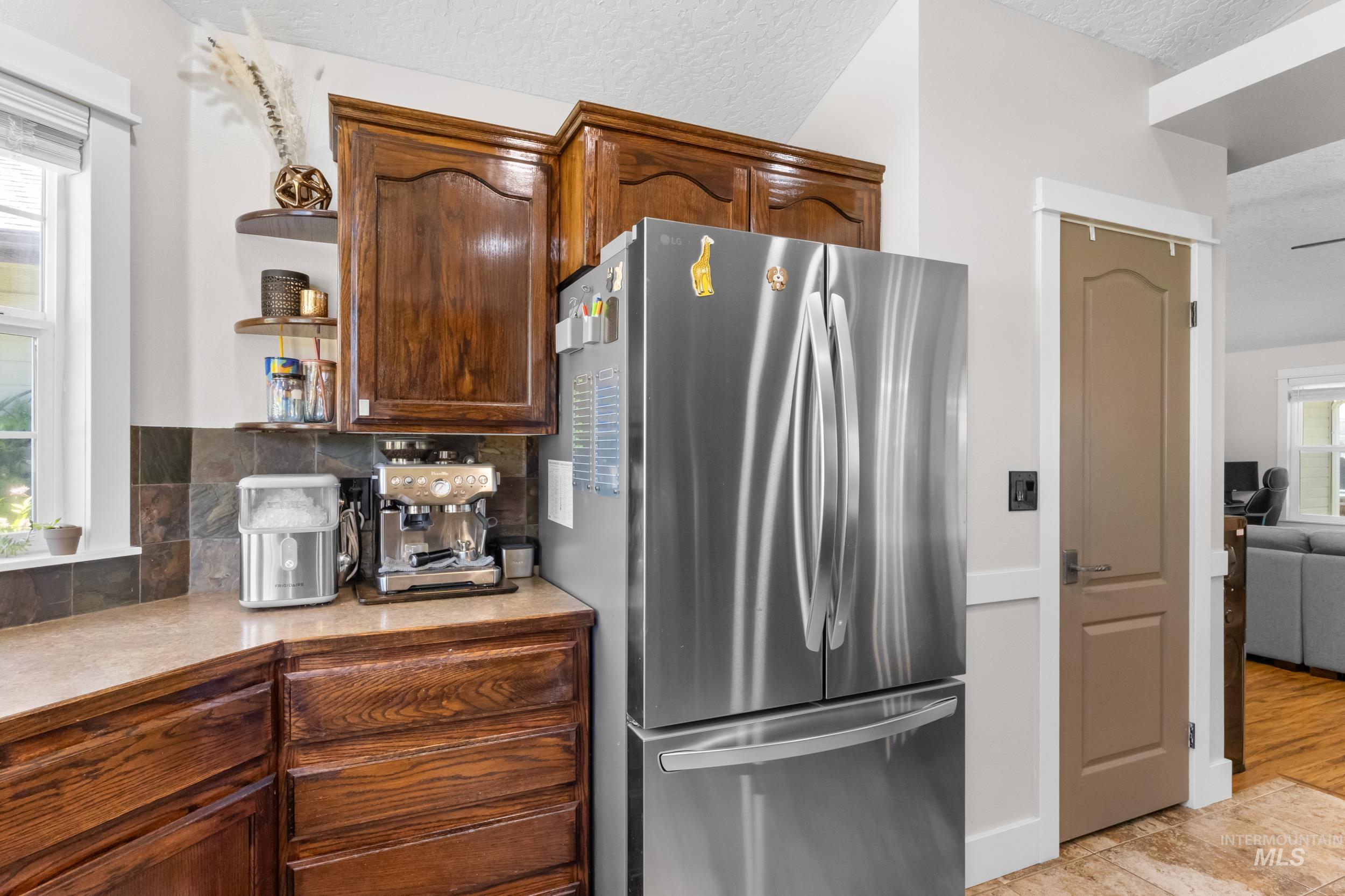 2345 E Clarene St, Meridian, Idaho 83646, 3 Bedrooms, 2 Bathrooms, Residential For Sale, Price $449,000, 98990755