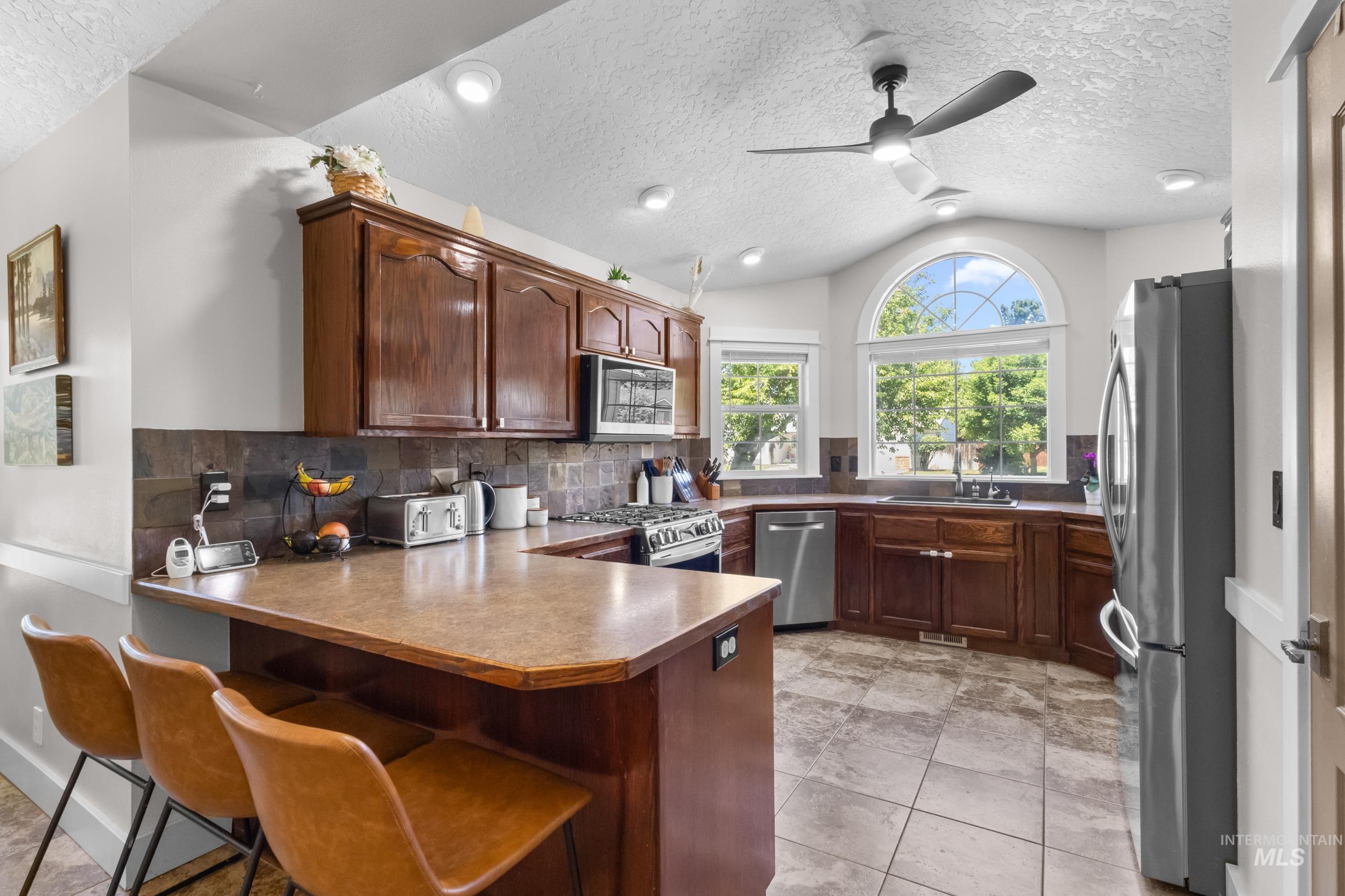 2345 E Clarene St, Meridian, Idaho 83646, 3 Bedrooms, 2 Bathrooms, Residential For Sale, Price $449,000, 98990755