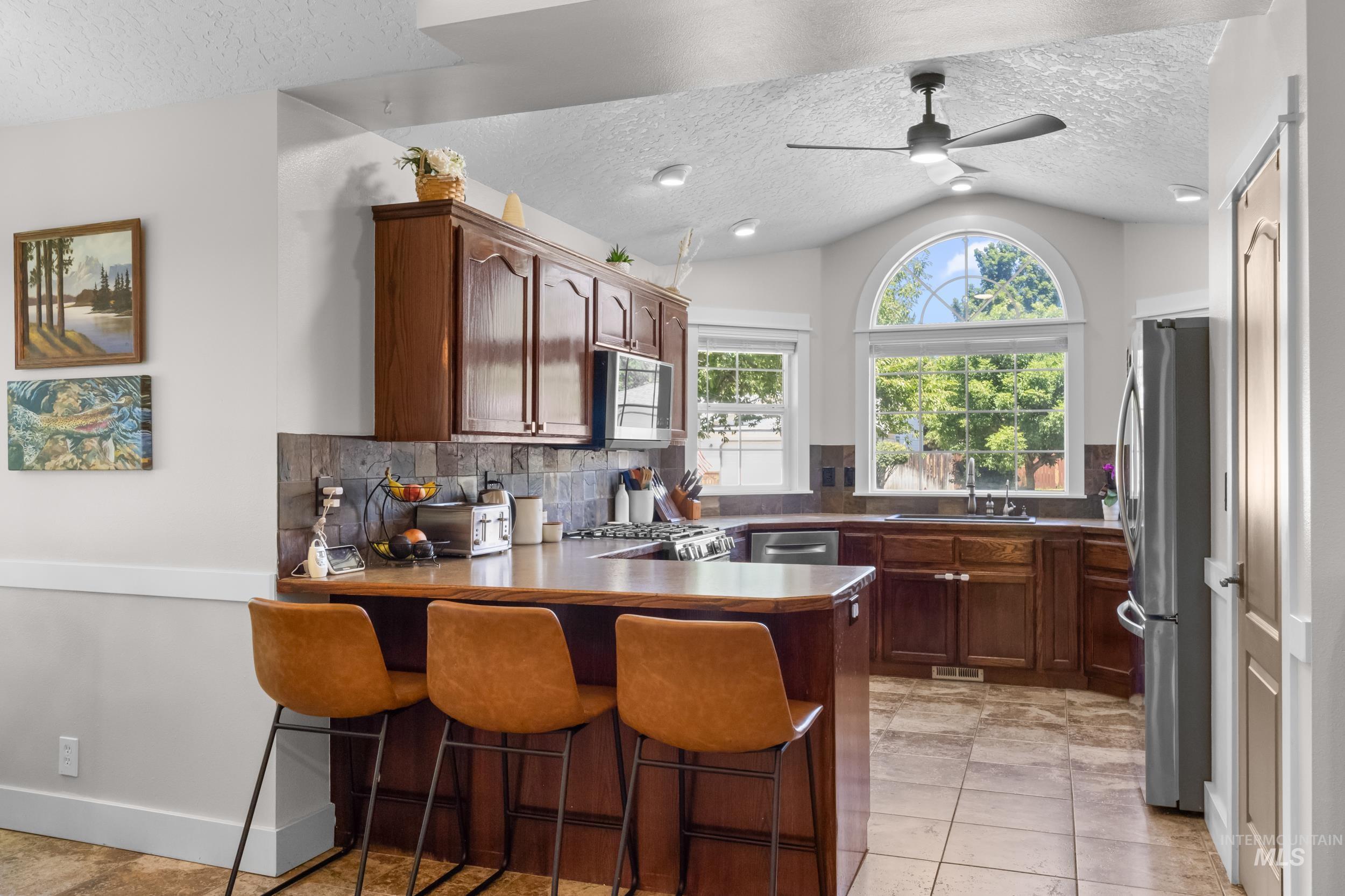 2345 E Clarene St, Meridian, Idaho 83646, 3 Bedrooms, 2 Bathrooms, Residential For Sale, Price $449,000, 98990755