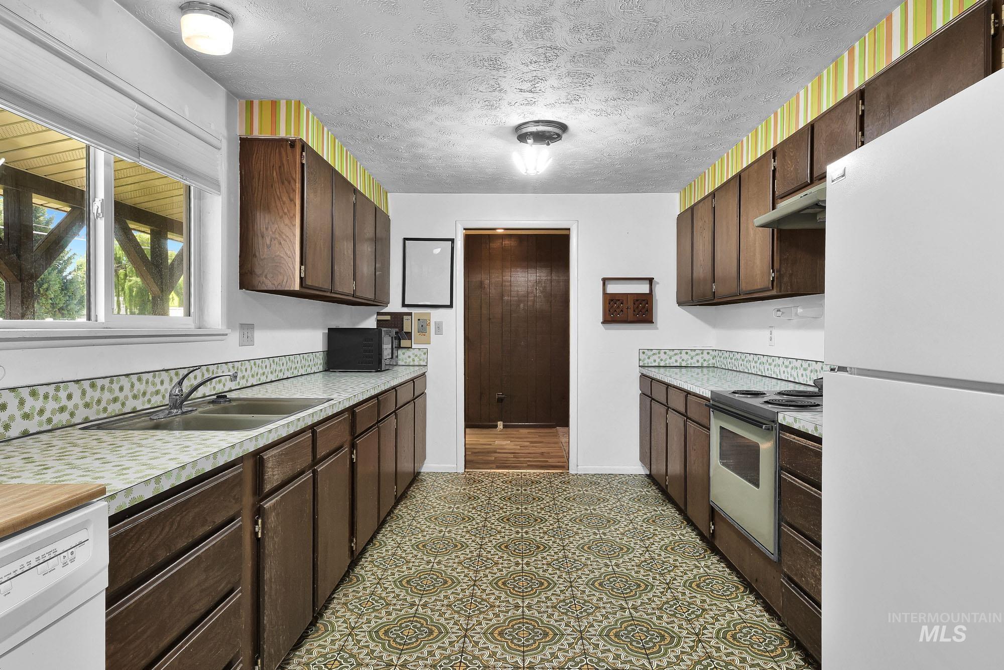 2029 N Linder Rd, Kuna, Idaho 83634, 3 Bedrooms, 2 Bathrooms, Residential For Sale, Price $499,999, 98990756