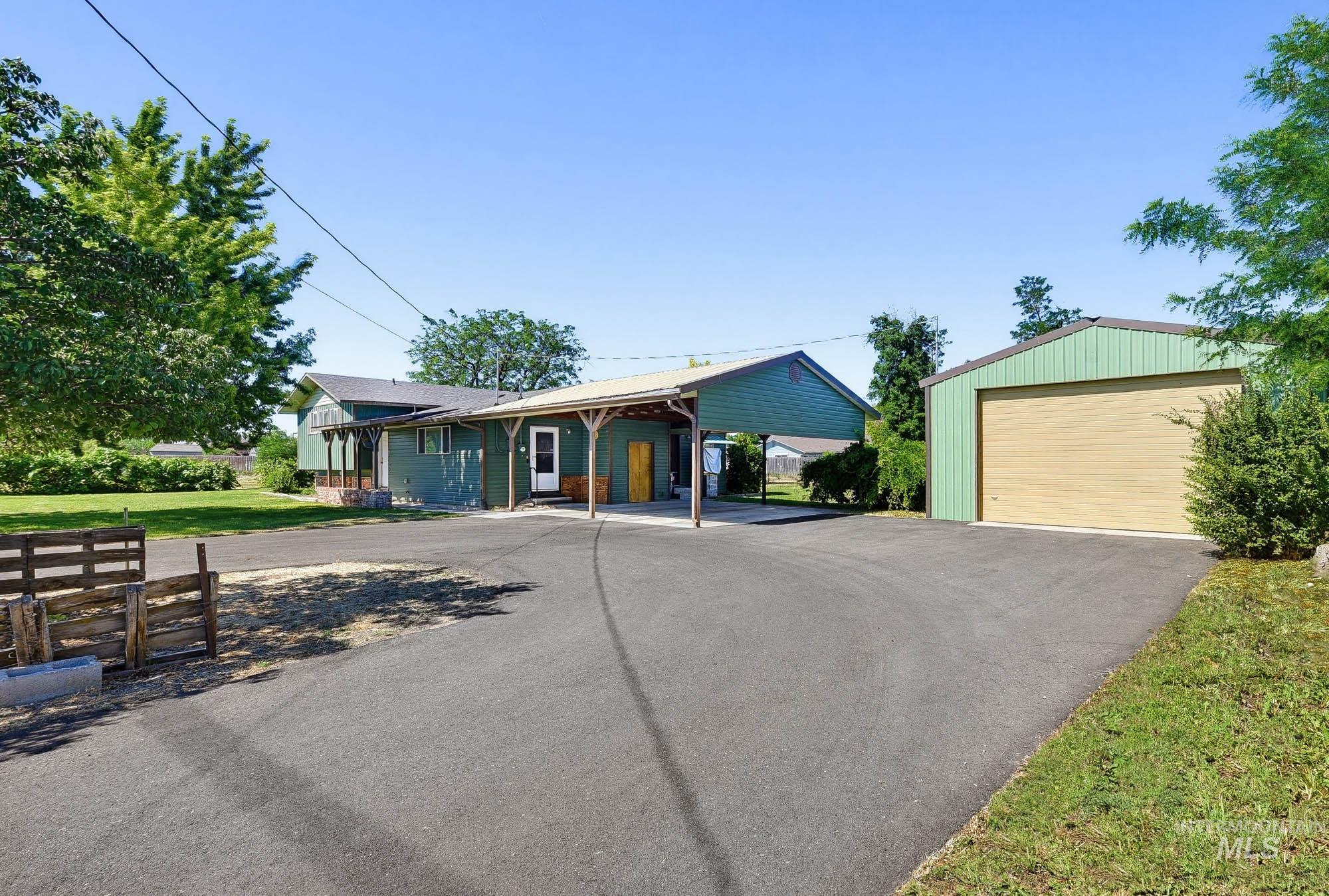 2029 N Linder Rd, Kuna, Idaho 83634, 3 Bedrooms, 2 Bathrooms, Residential For Sale, Price $499,999, 98990756