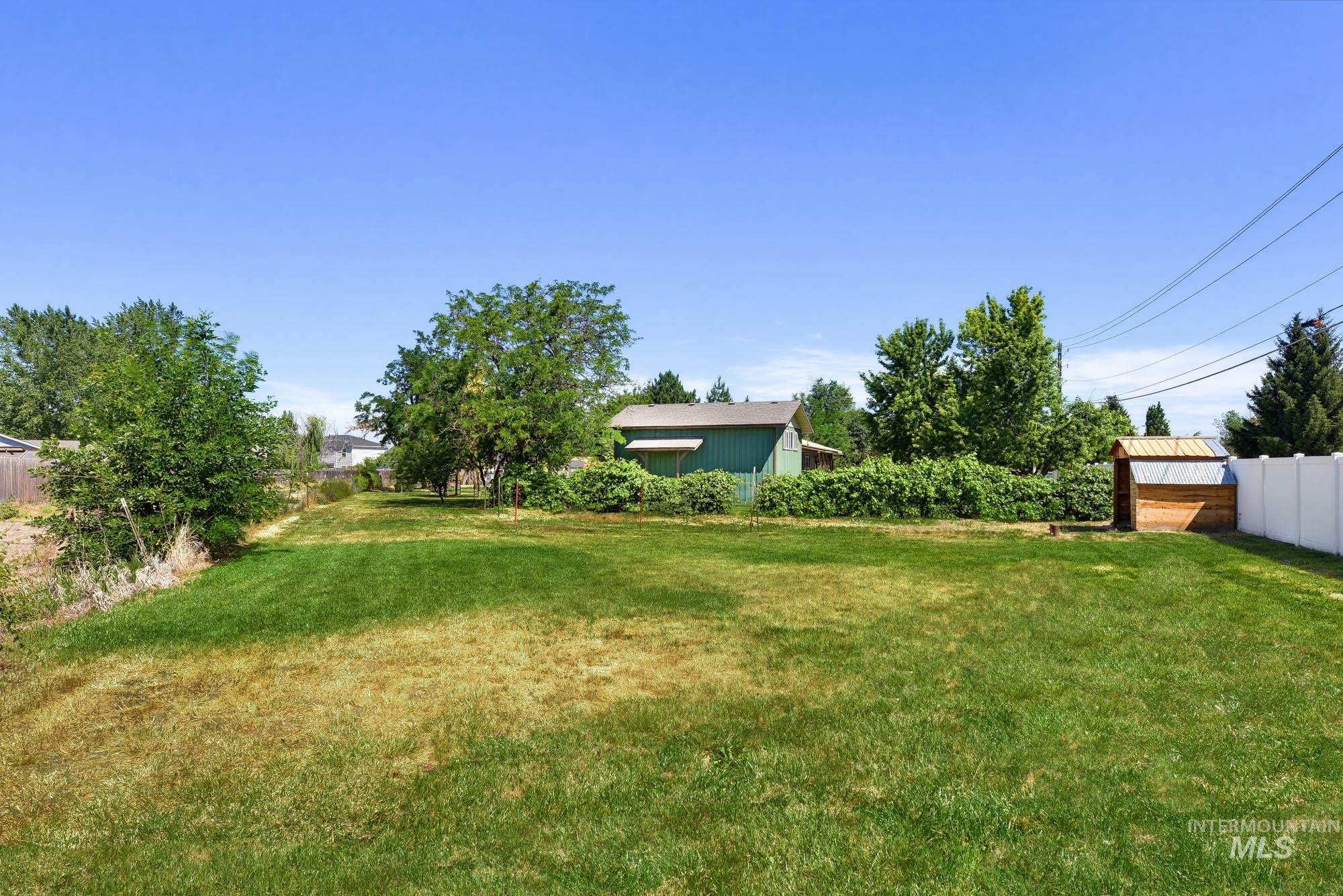 2029 N Linder Rd, Kuna, Idaho 83634, 3 Bedrooms, 2 Bathrooms, Residential For Sale, Price $499,999, 98990756