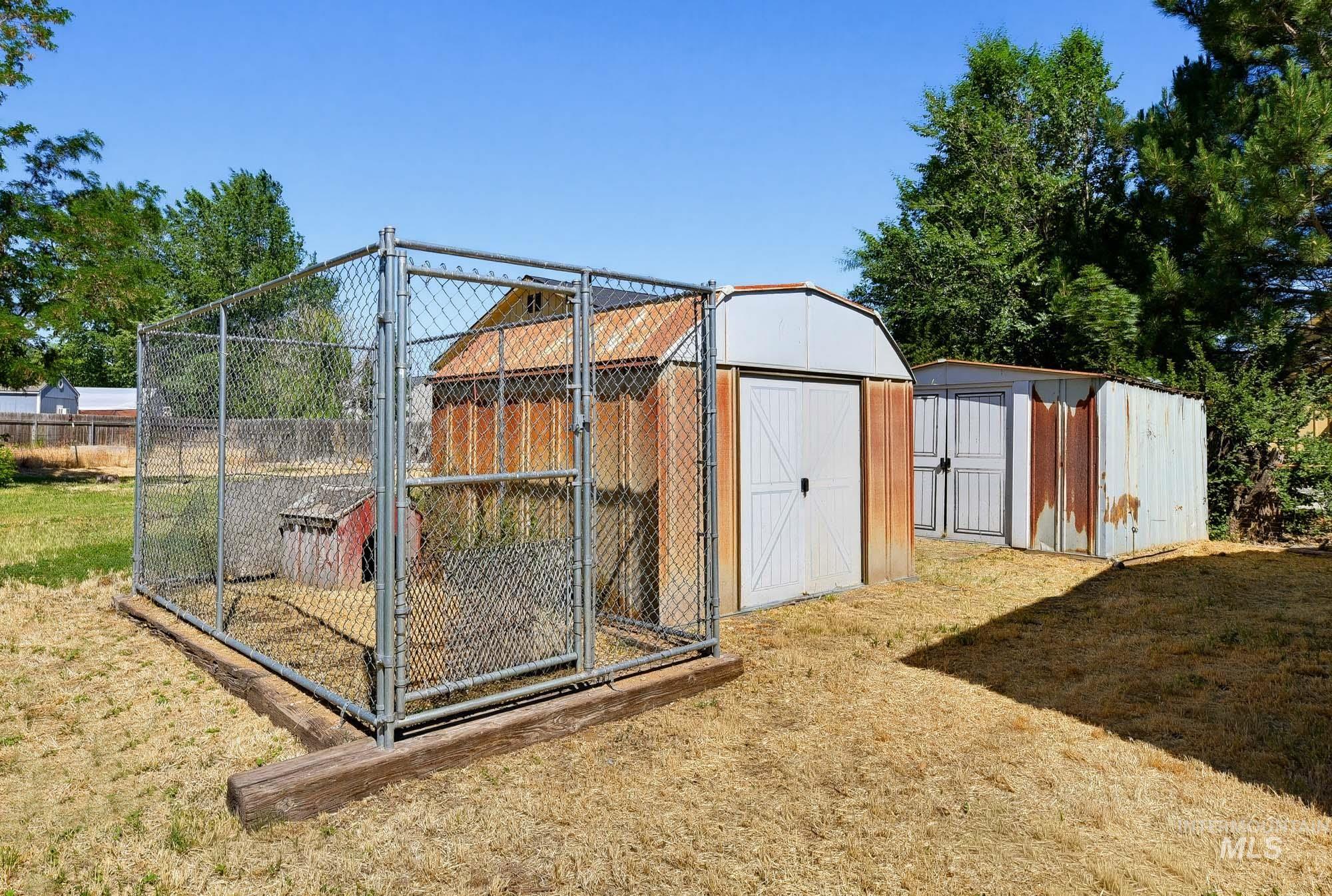2029 N Linder Rd, Kuna, Idaho 83634, 3 Bedrooms, 2 Bathrooms, Residential For Sale, Price $499,999, 98990756