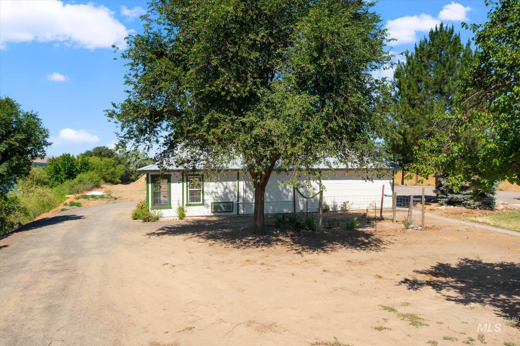 1199 County Rd 70, Weiser, Idaho 83672, 3 Bedrooms, 2 Bathrooms, Residential For Sale, Price $674,900, 98990757