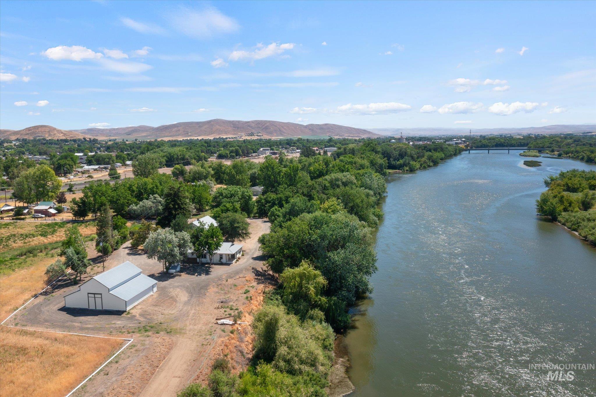1199 County Rd 70, Weiser, Idaho 83672, 3 Bedrooms, 2 Bathrooms, Residential For Sale, Price $674,900, 98990757