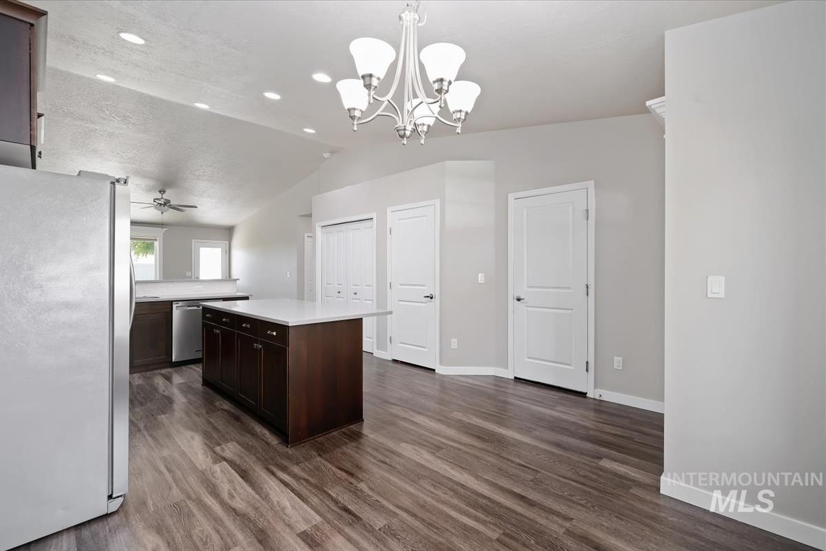 2815 E Apricot Dr., Meridian, Idaho 83646, 3 Bedrooms, 2 Bathrooms, Residential For Sale, Price $410,000, 98990758