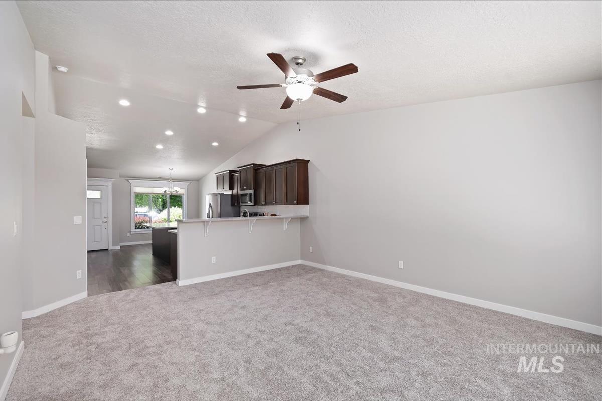 2815 E Apricot Dr., Meridian, Idaho 83646, 3 Bedrooms, 2 Bathrooms, Residential For Sale, Price $410,000, 98990758