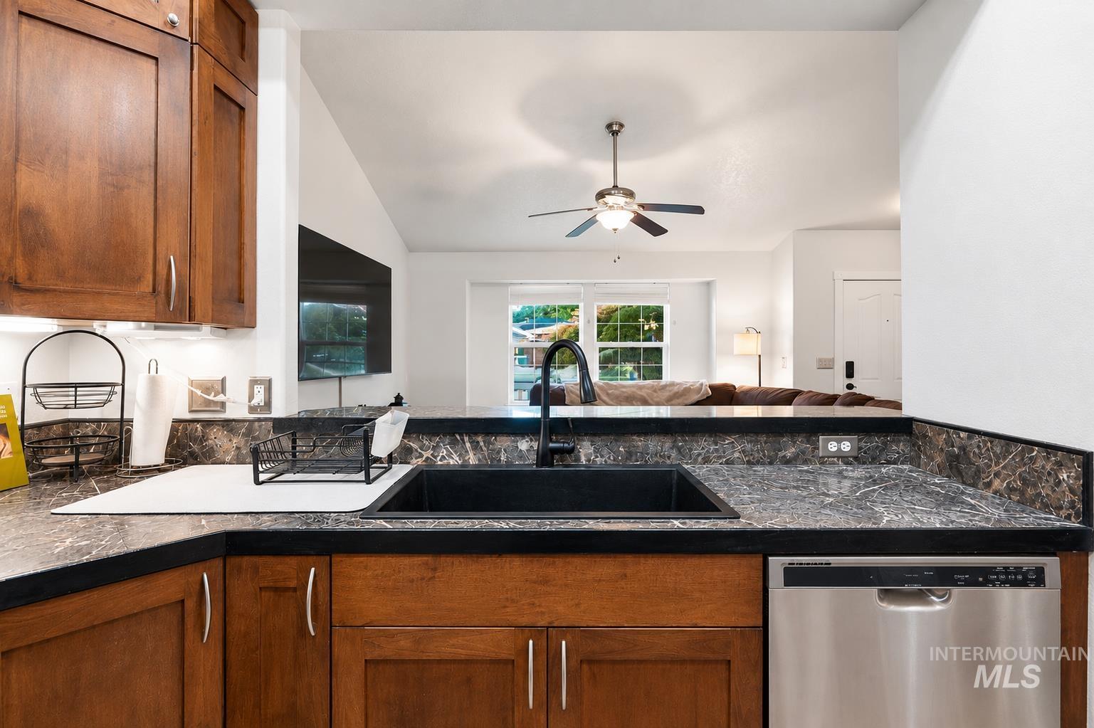 14337 W Sedona Dr, Boise, Idaho 83713, 4 Bedrooms, 2 Bathrooms, Residential For Sale, Price $425,000,MLS 98990759