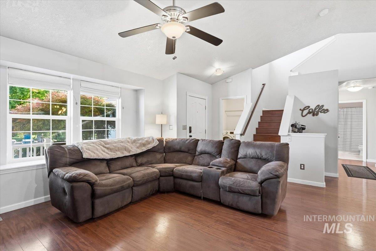 14337 W Sedona Dr, Boise, Idaho 83713, 4 Bedrooms, 2 Bathrooms, Residential For Sale, Price $425,000,MLS 98990759