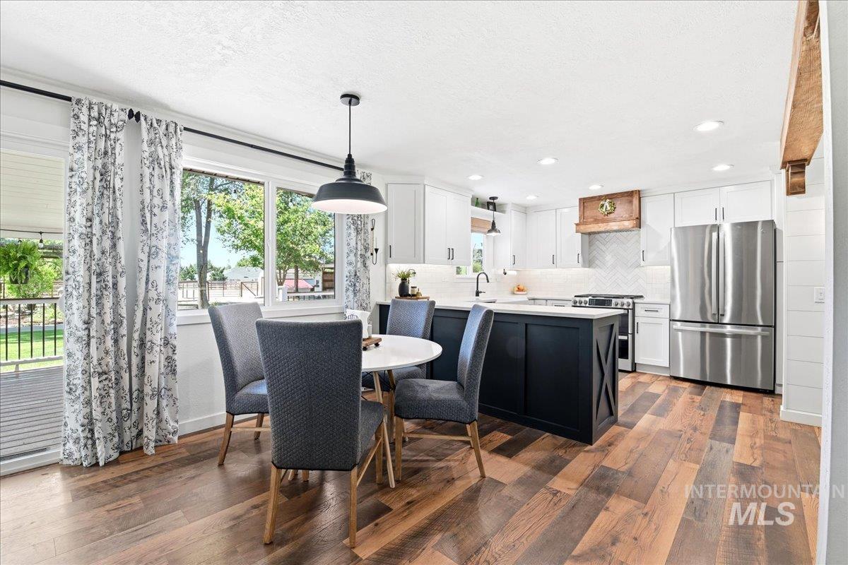 7789 W Sagebrush Way, Boise, Idaho 83709, 3 Bedrooms, 2 Bathrooms, Residential For Sale, Price $590,000, 98990761