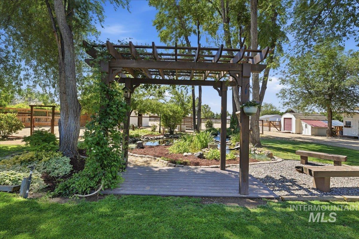 7789 W Sagebrush Way, Boise, Idaho 83709, 3 Bedrooms, 2 Bathrooms, Residential For Sale, Price $590,000, 98990761