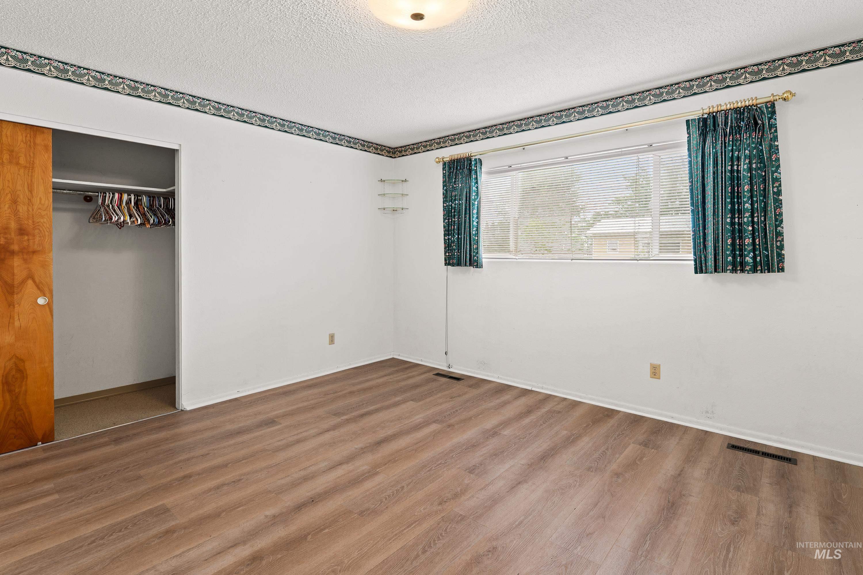 1409 Alder Ave, Lewiston, Idaho 83501, 3 Bedrooms, 3 Bathrooms, Residential For Sale, Price $499,500, 98990768