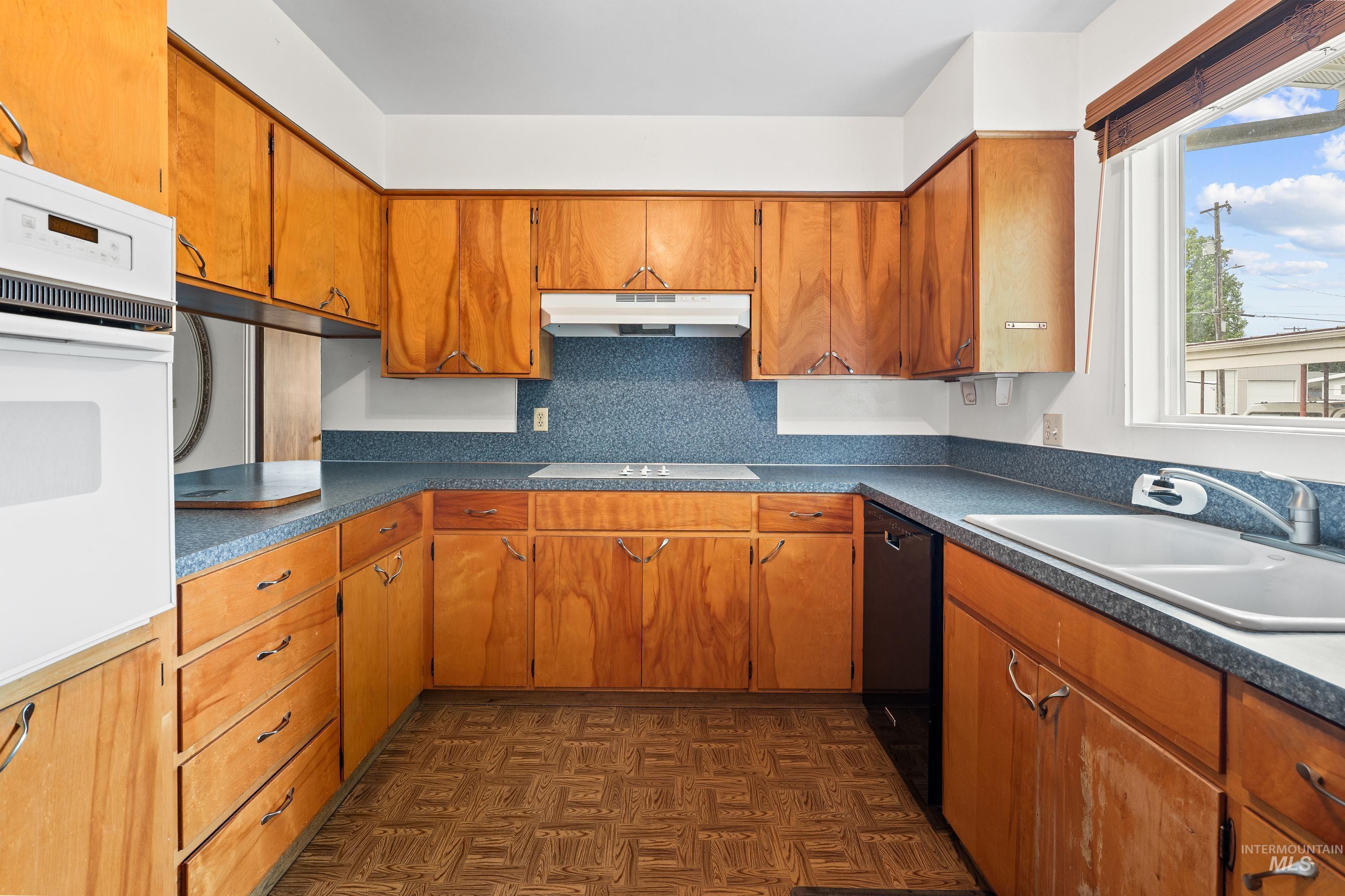 1409 Alder Ave, Lewiston, Idaho 83501, 3 Bedrooms, 3 Bathrooms, Residential For Sale, Price $499,500, 98990768