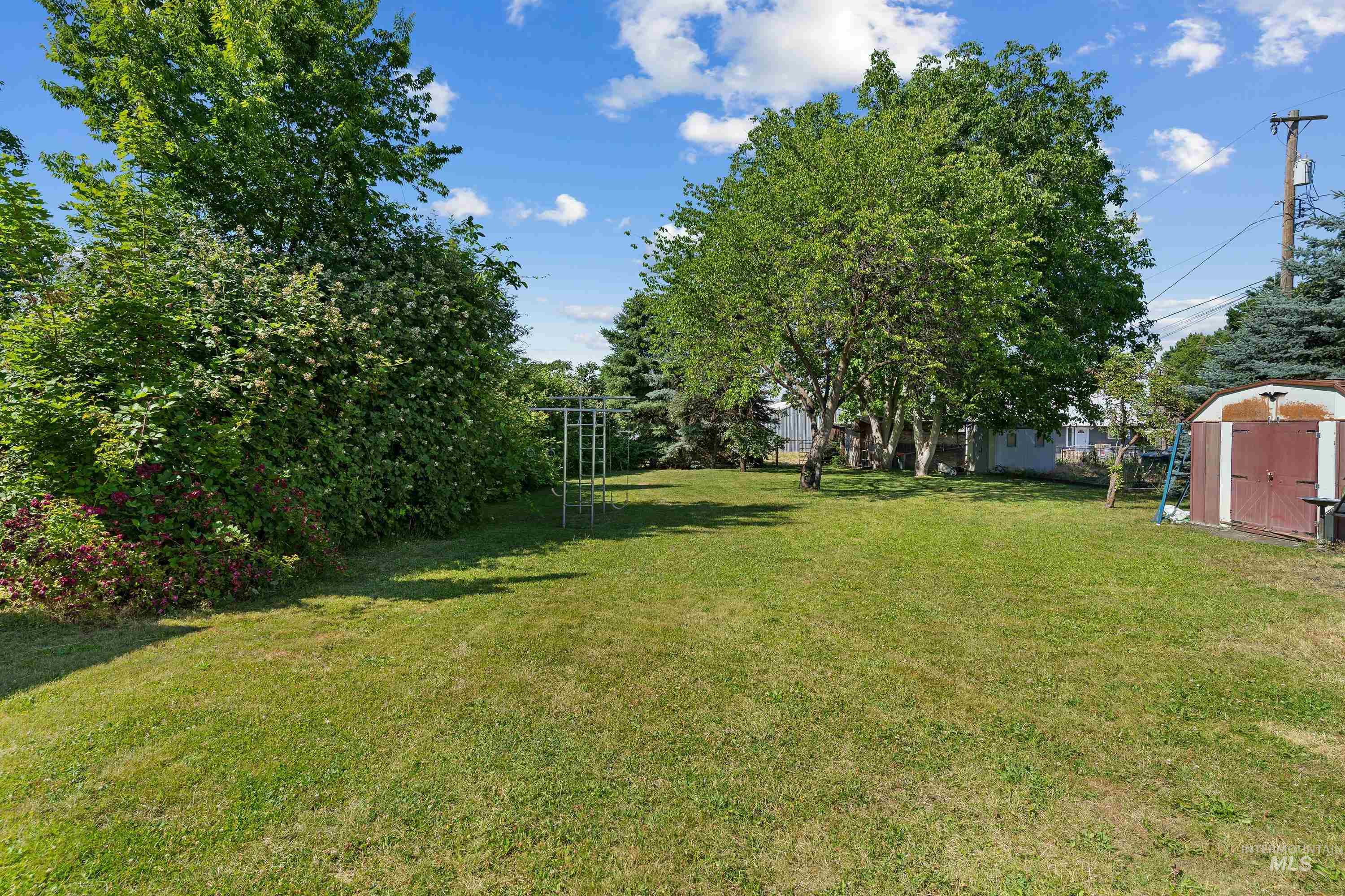 1409 Alder Ave, Lewiston, Idaho 83501, 3 Bedrooms, 2 Bathrooms, Residential For Sale, Price $499,500, 98990768