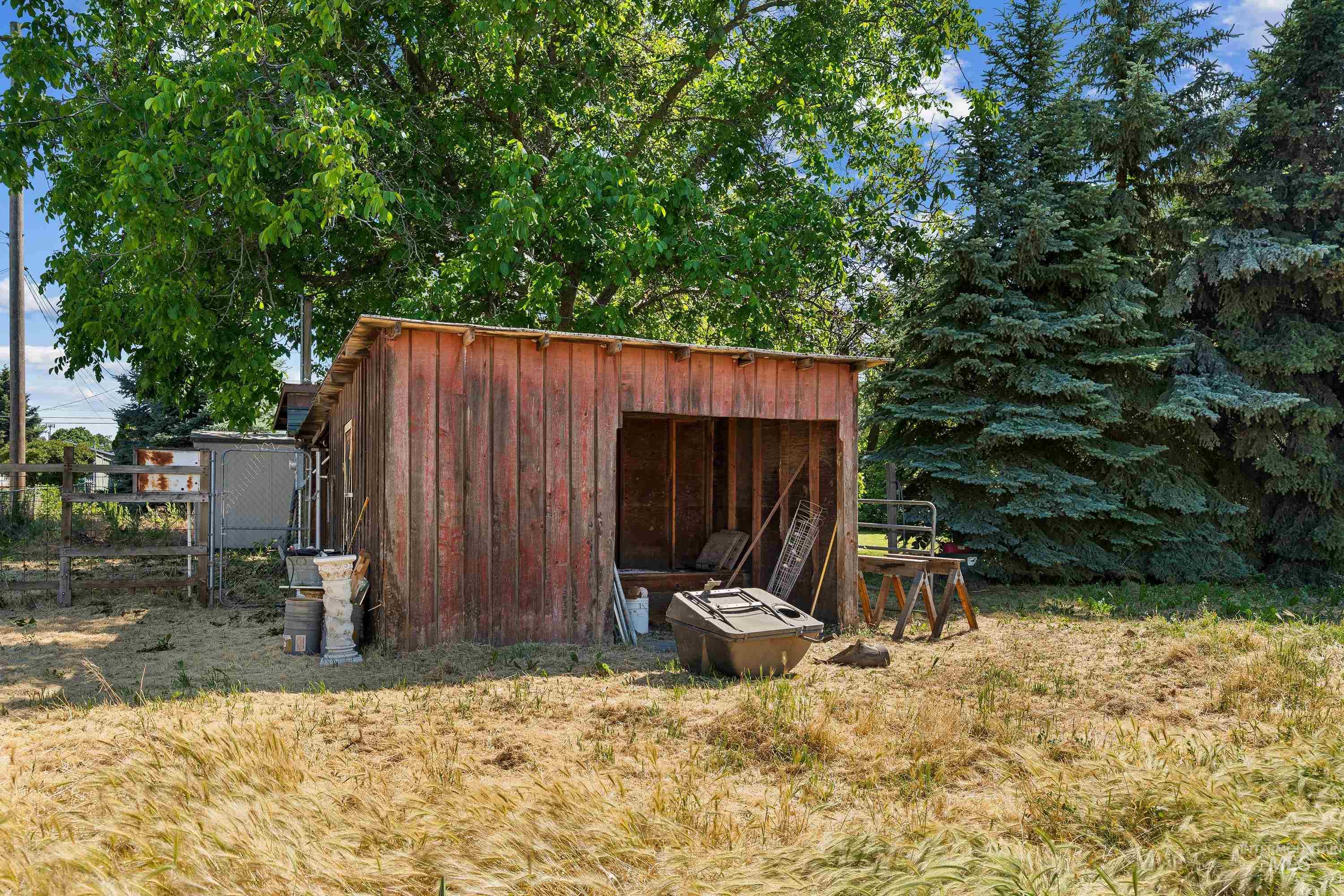 1409 Alder Ave, Lewiston, Idaho 83501, 3 Bedrooms, 2 Bathrooms, Residential For Sale, Price $499,500, 98990768