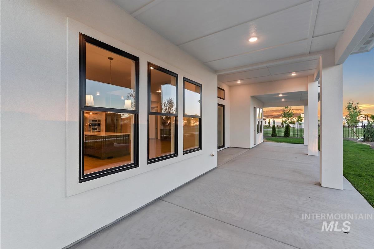 3445 W Golden Barrel St., Eagle, Idaho 83616, 4 Bedrooms, 2.5 Bathrooms, Residential For Sale, Price $1,099,000, 98990770