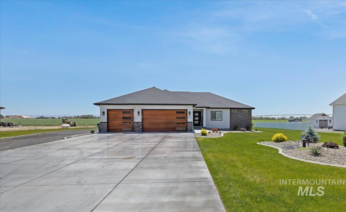 57 Victoria St, Jerome, Idaho 83338, 4 Bedrooms, 2 Bathrooms, Residential For Sale, Price $744,900,MLS 98990771
