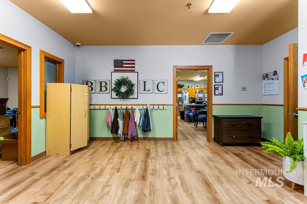 1463 E Star Dr, Meridian, Idaho 83646, Business/Commercial For Sale, Price $1,870,000, 98990772