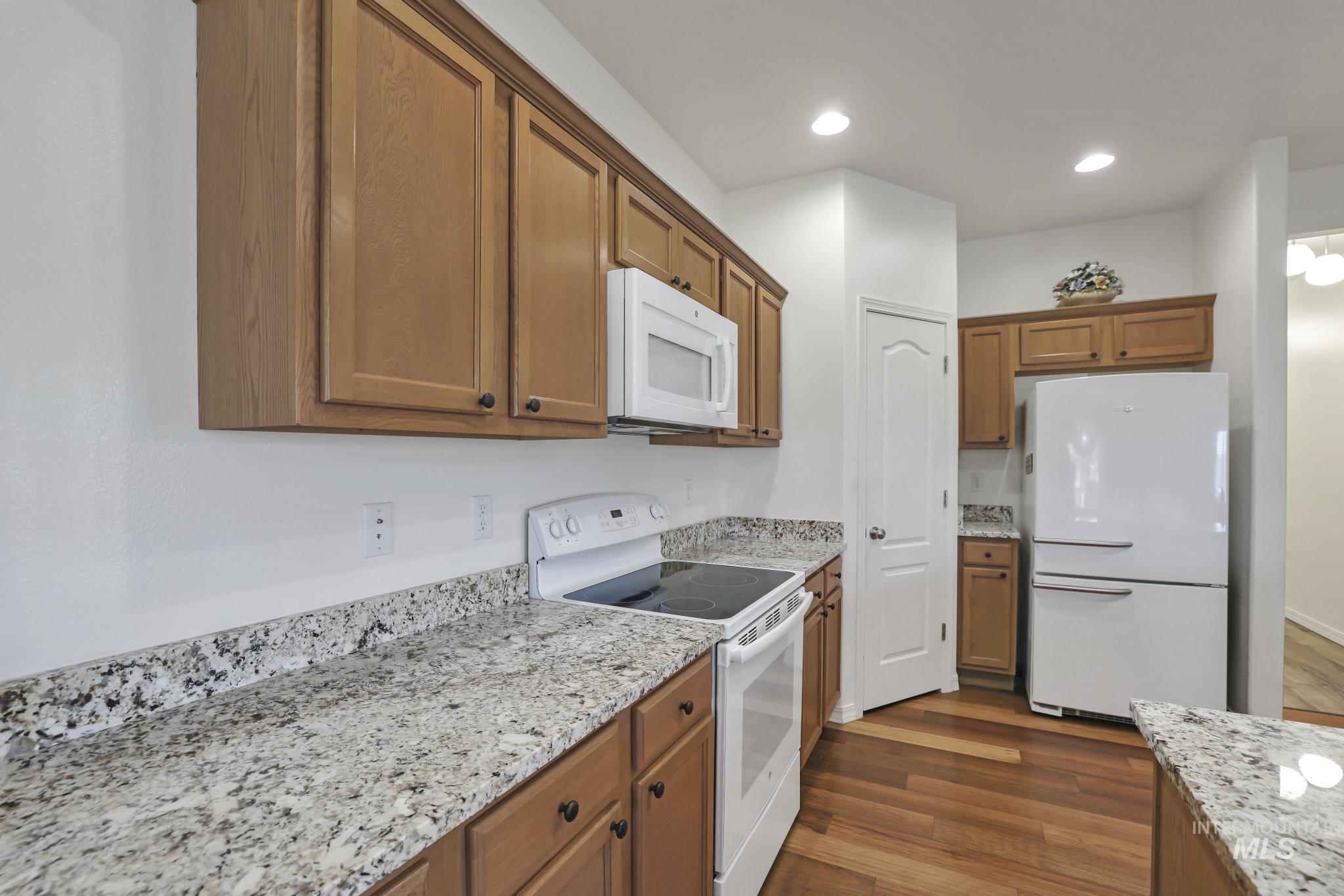 1880 Boston Way, Twin Falls, Idaho 83301, 2 Bedrooms, 2 Bathrooms, Residential For Sale, Price $315,000, 98990773
