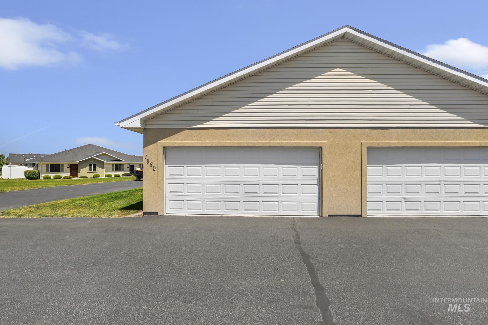 1880 Boston Way, Twin Falls, Idaho 83301, 2 Bedrooms, 2 Bathrooms, Residential For Sale, Price $315,000, 98990773