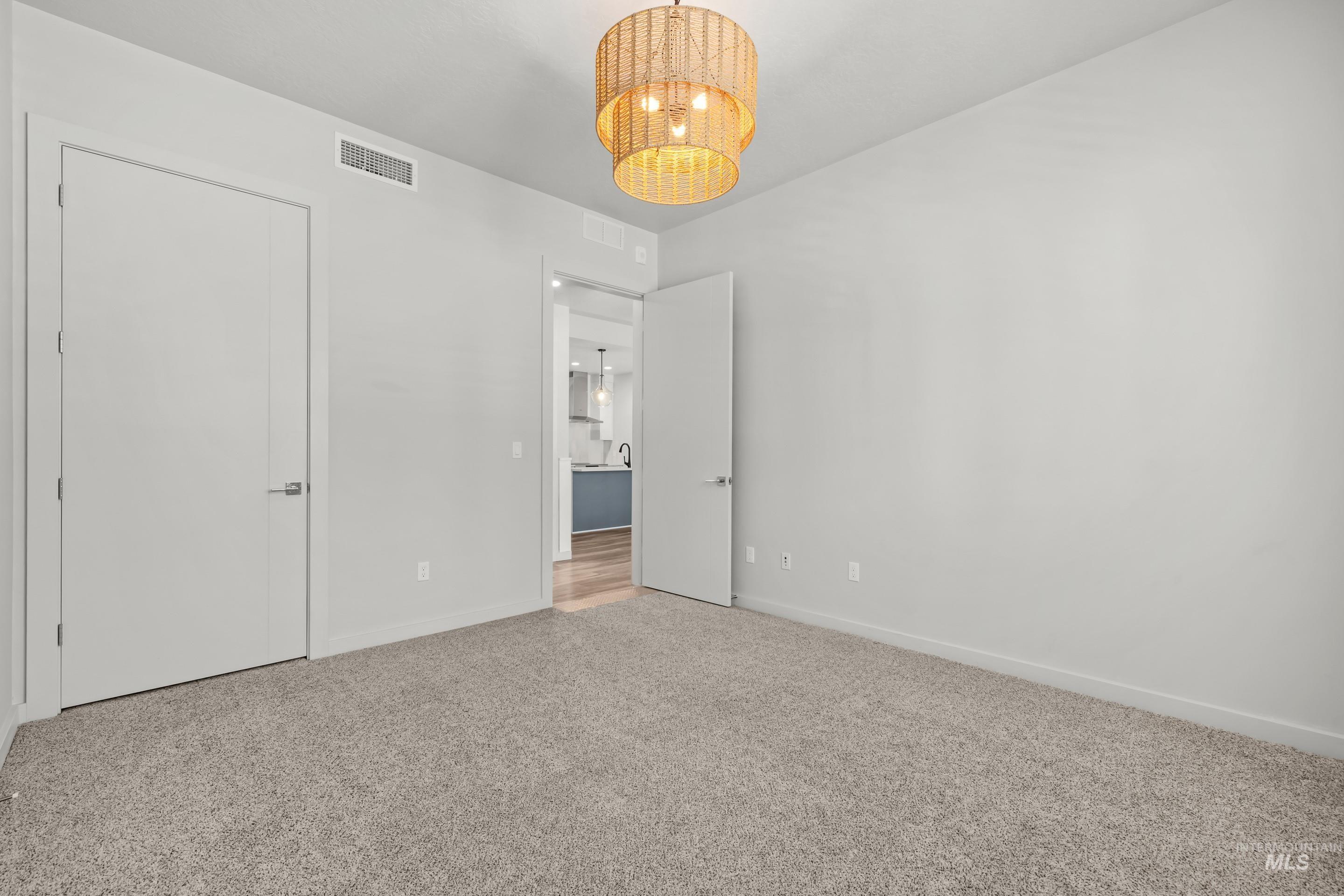 3850 E Haystack St, Boise, Idaho 83716, 1 Bedroom, 1 Bathroom, Residential For Sale, Price $374,000, 98990774