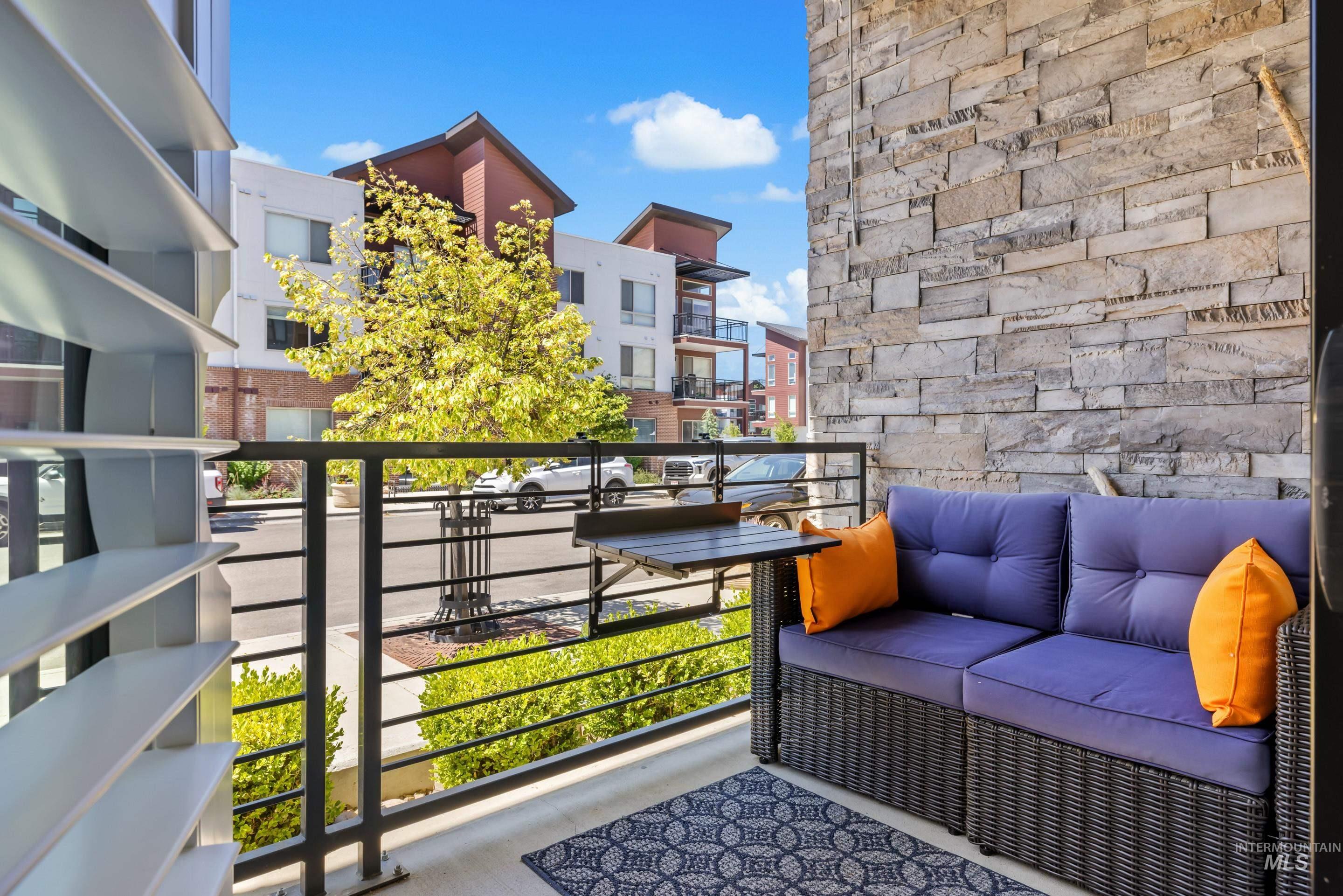 3850 E Haystack St, Boise, Idaho 83716, 1 Bedroom, 1 Bathroom, Residential For Sale, Price $374,000, 98990774