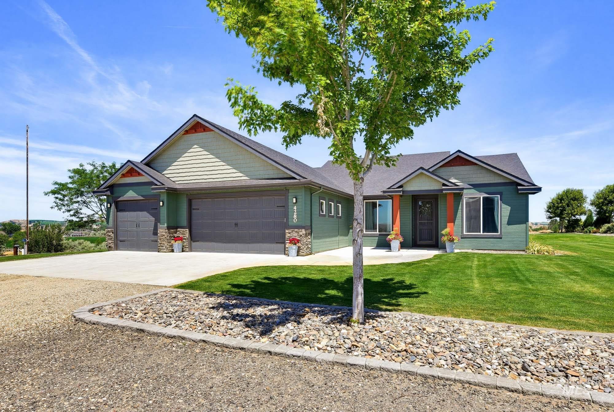 4280 Hogg Rd, Homedale, Idaho 83628, 3 Bedrooms, 2 Bathrooms, Residential For Sale, Price $899,900, 98990775