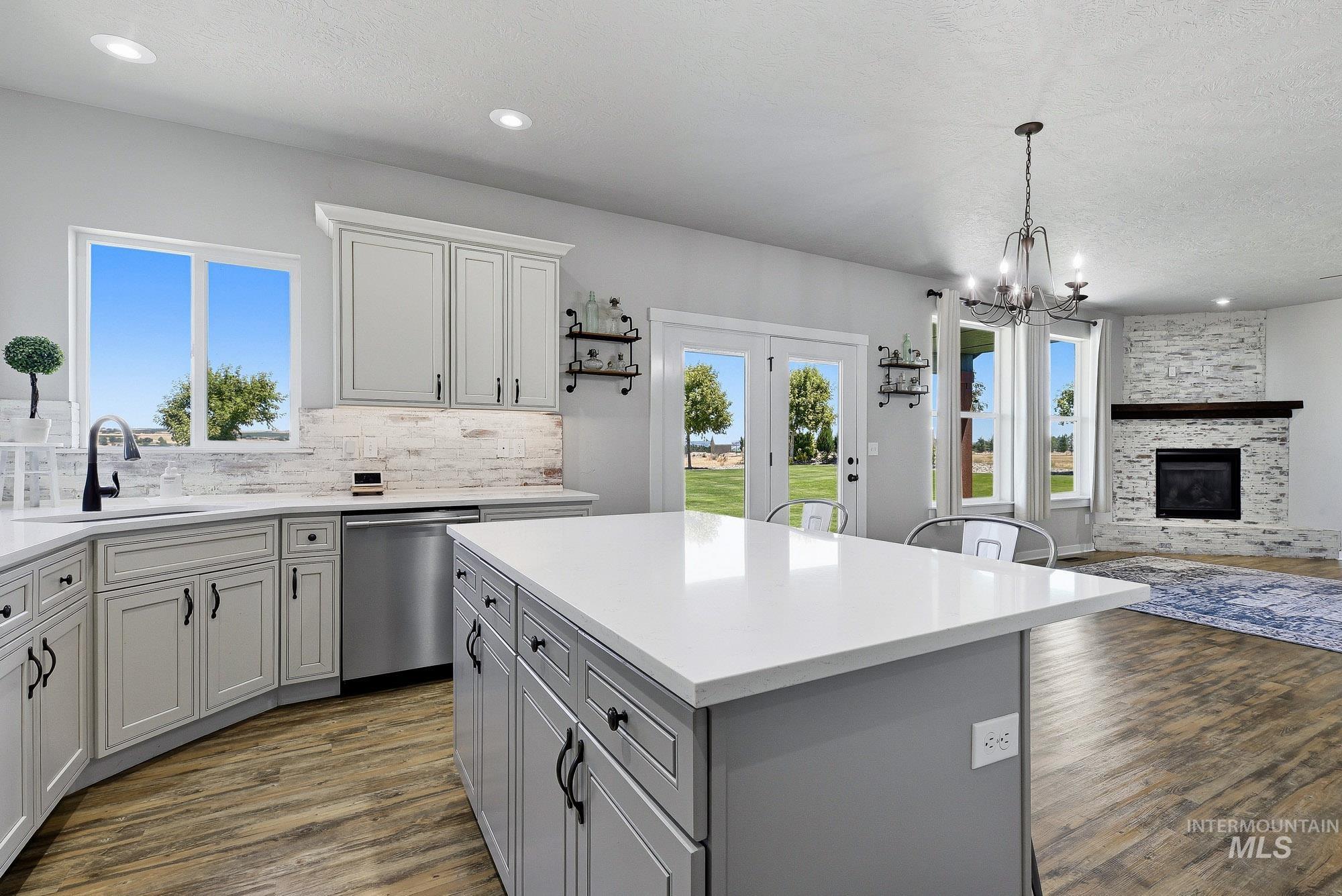 4280 Hogg Rd, Homedale, Idaho 83628, 3 Bedrooms, 2 Bathrooms, Residential For Sale, Price $899,900, 98990775