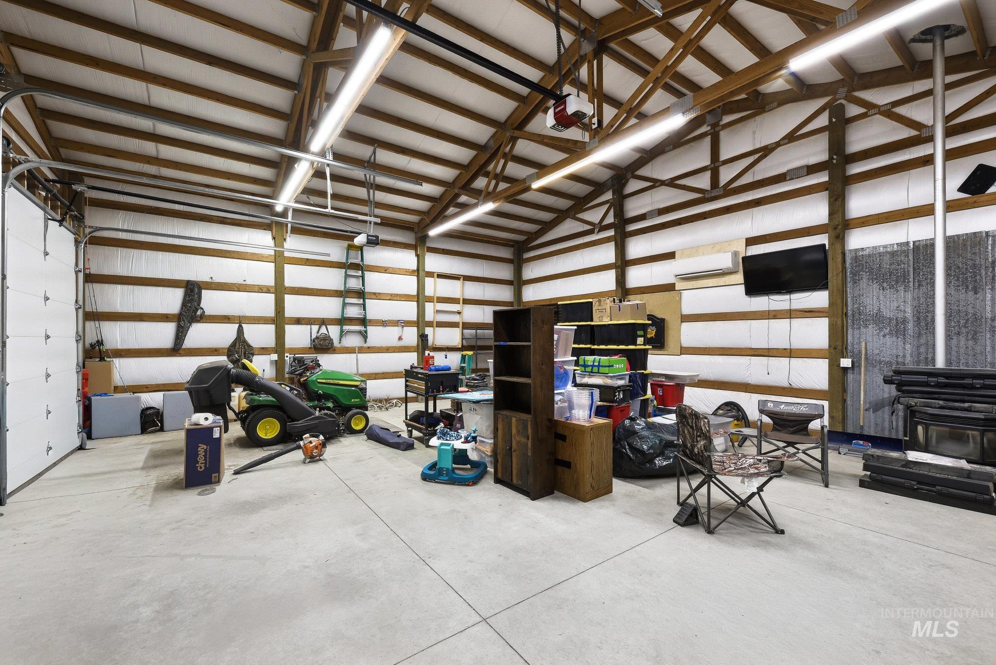 4280 Hogg Rd, Homedale, Idaho 83628, 3 Bedrooms, 2 Bathrooms, Residential For Sale, Price $899,900, 98990775