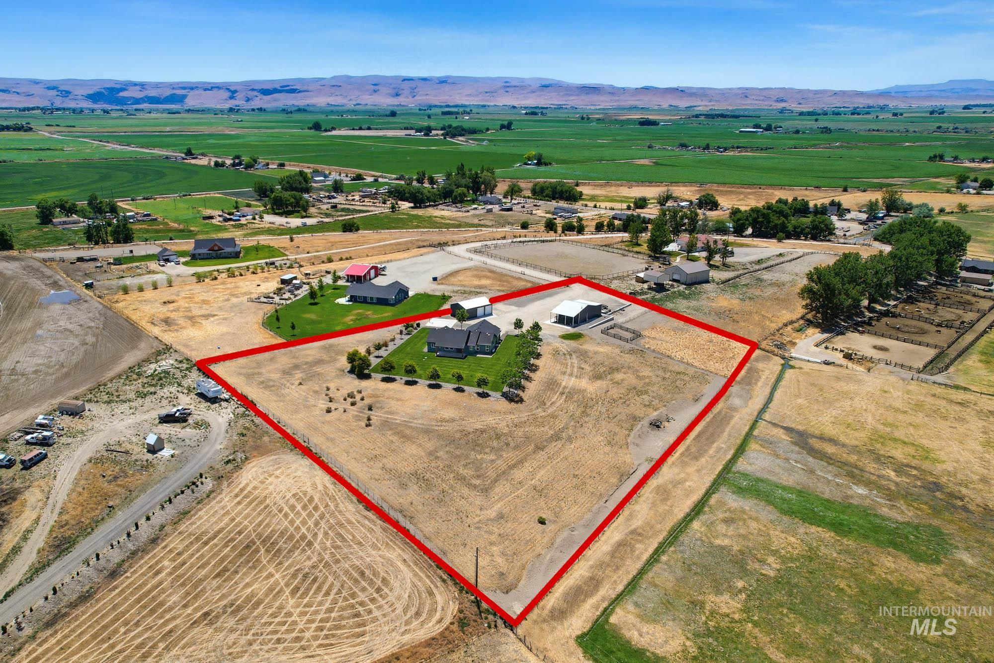 4280 Hogg Rd, Homedale, Idaho 83628, 3 Bedrooms, 2 Bathrooms, Residential For Sale, Price $899,900, 98990775