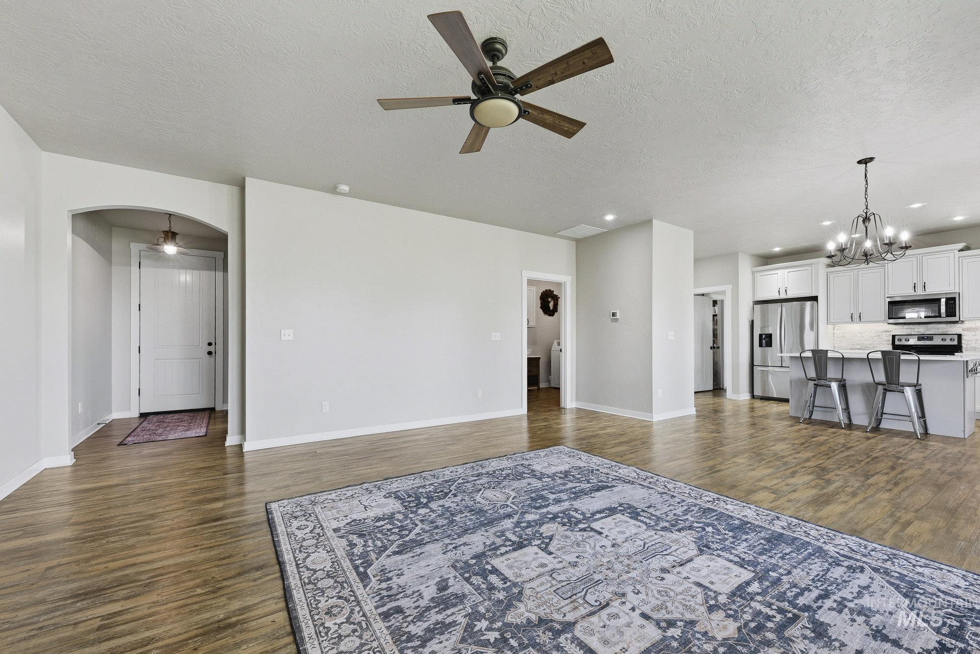 4280 Hogg Rd, Homedale, Idaho 83628, 3 Bedrooms, 2 Bathrooms, Residential For Sale, Price $899,900, 98990775