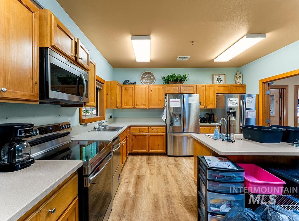 Multiple Portfolio Listing Multiple Locations, Meridian, Idaho 83646, Business/Commercial For Sale, Price $8,998,000, 98990776