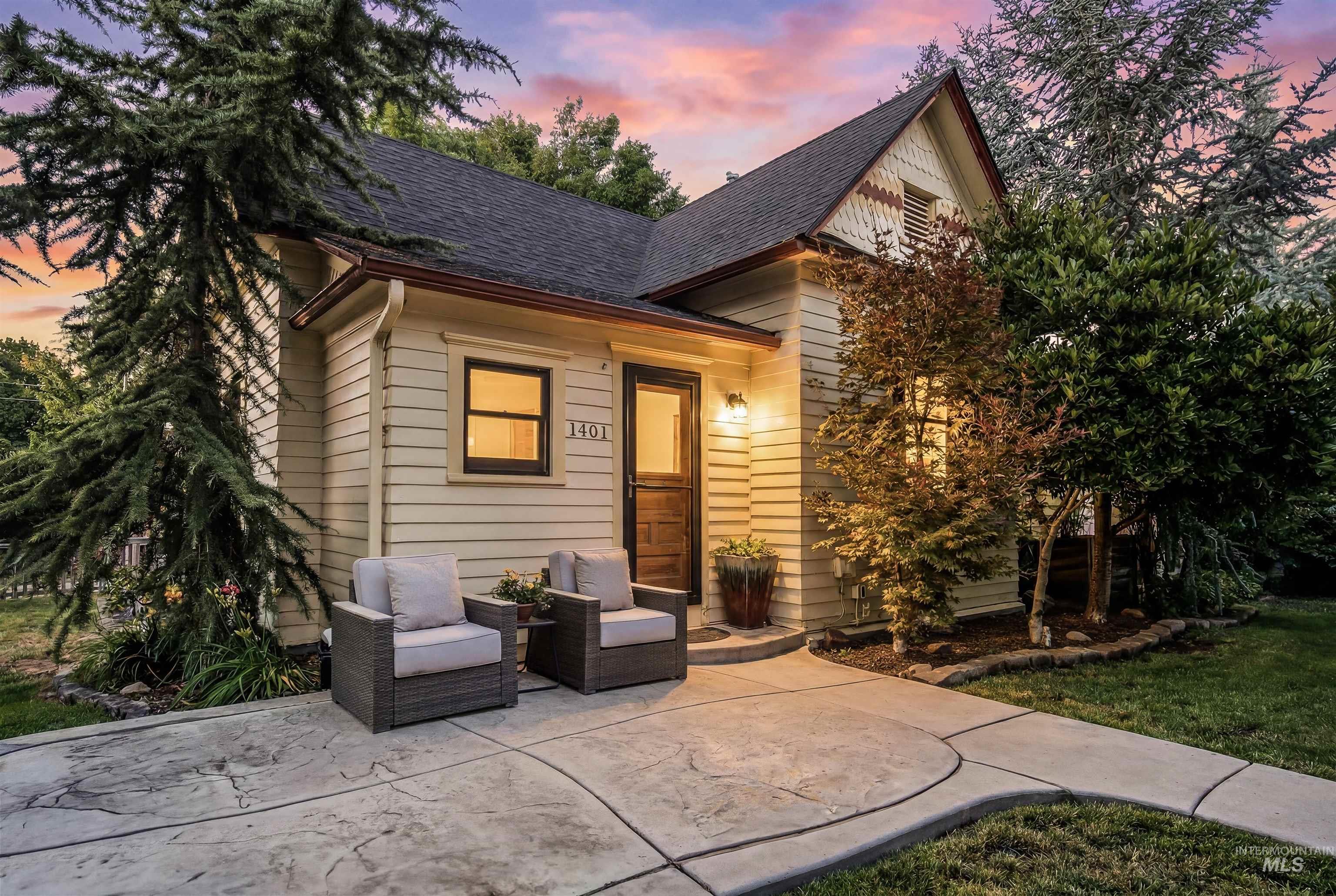 1401 N 18th St, Boise, Idaho 83702, 2 Bedrooms, 2 Bathrooms, Residential For Sale, Price $699,900,MLS 98990777