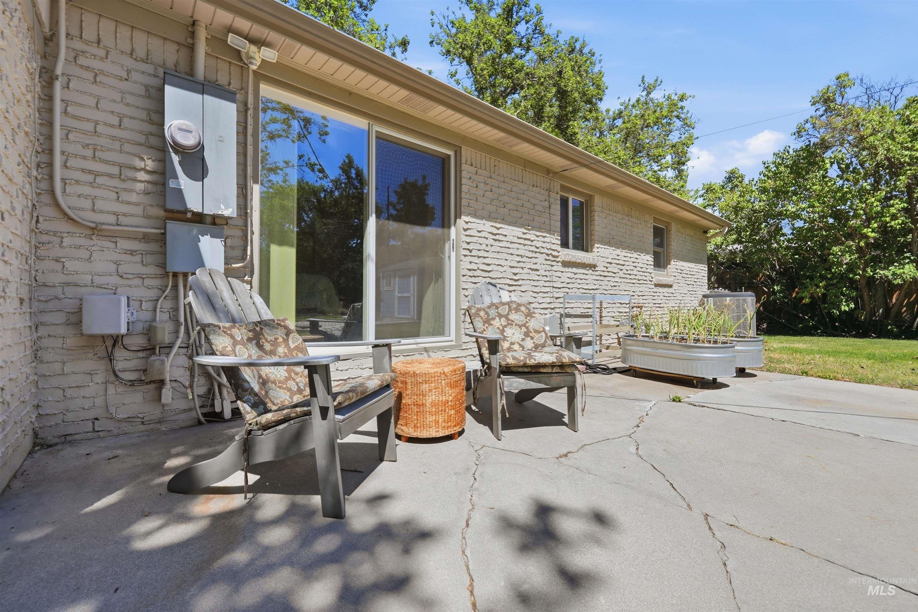 1814 N Amber St, Boise, Idaho 83706, 2 Bedrooms, 2 Bathrooms, Residential For Sale, Price $460,000,MLS 98990778