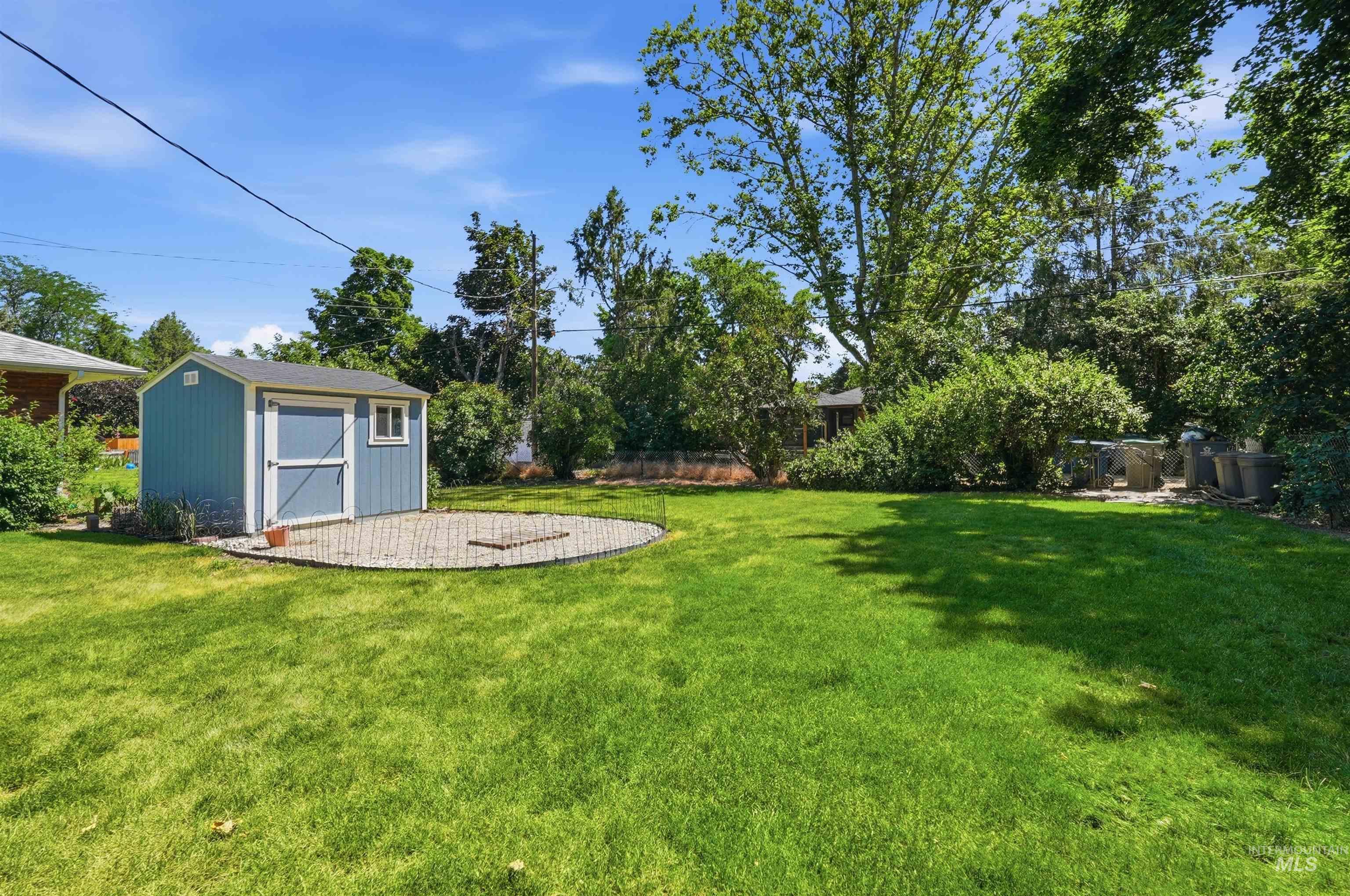 1814 N Amber St, Boise, Idaho 83706, 2 Bedrooms, 2 Bathrooms, Residential For Sale, Price $460,000,MLS 98990778