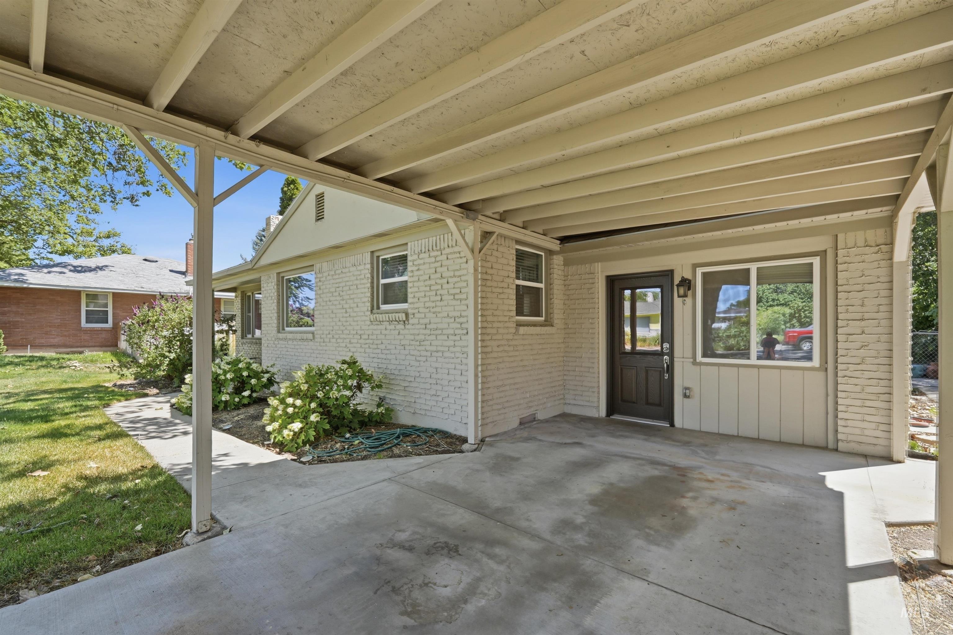 1814 N Amber St, Boise, Idaho 83706, 2 Bedrooms, 2 Bathrooms, Residential For Sale, Price $460,000,MLS 98990778