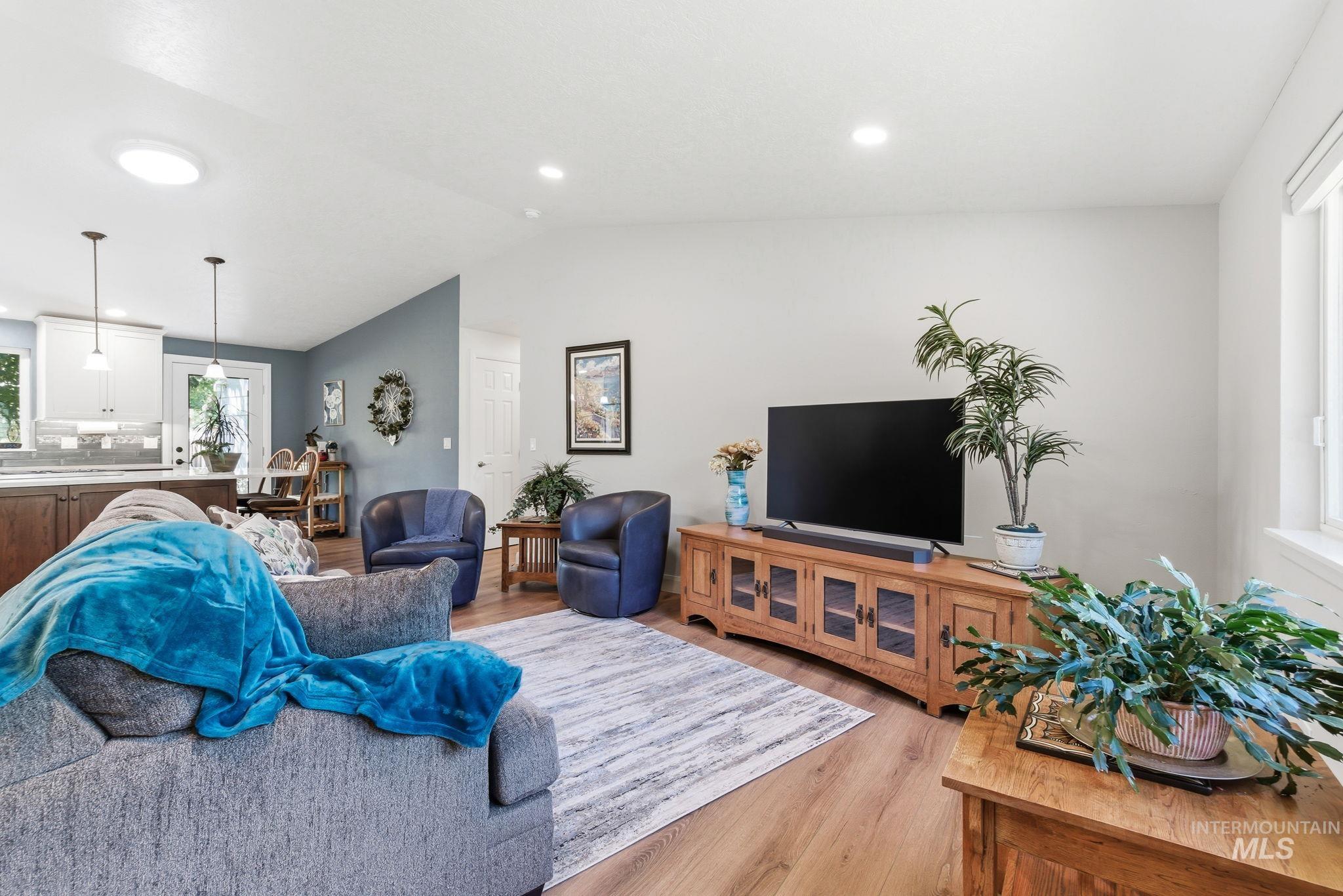 12545 W Clover Meadows Dr, Boise, Idaho 83713, 4 Bedrooms, 3 Bathrooms, Residential For Sale, Price $880,000,MLS 98990779